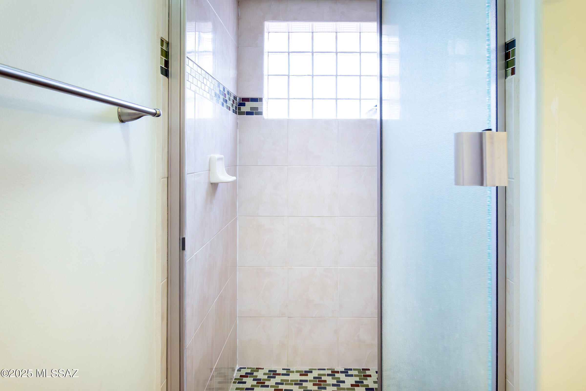 Colonia Del Sol (1-20) - Residential Lease