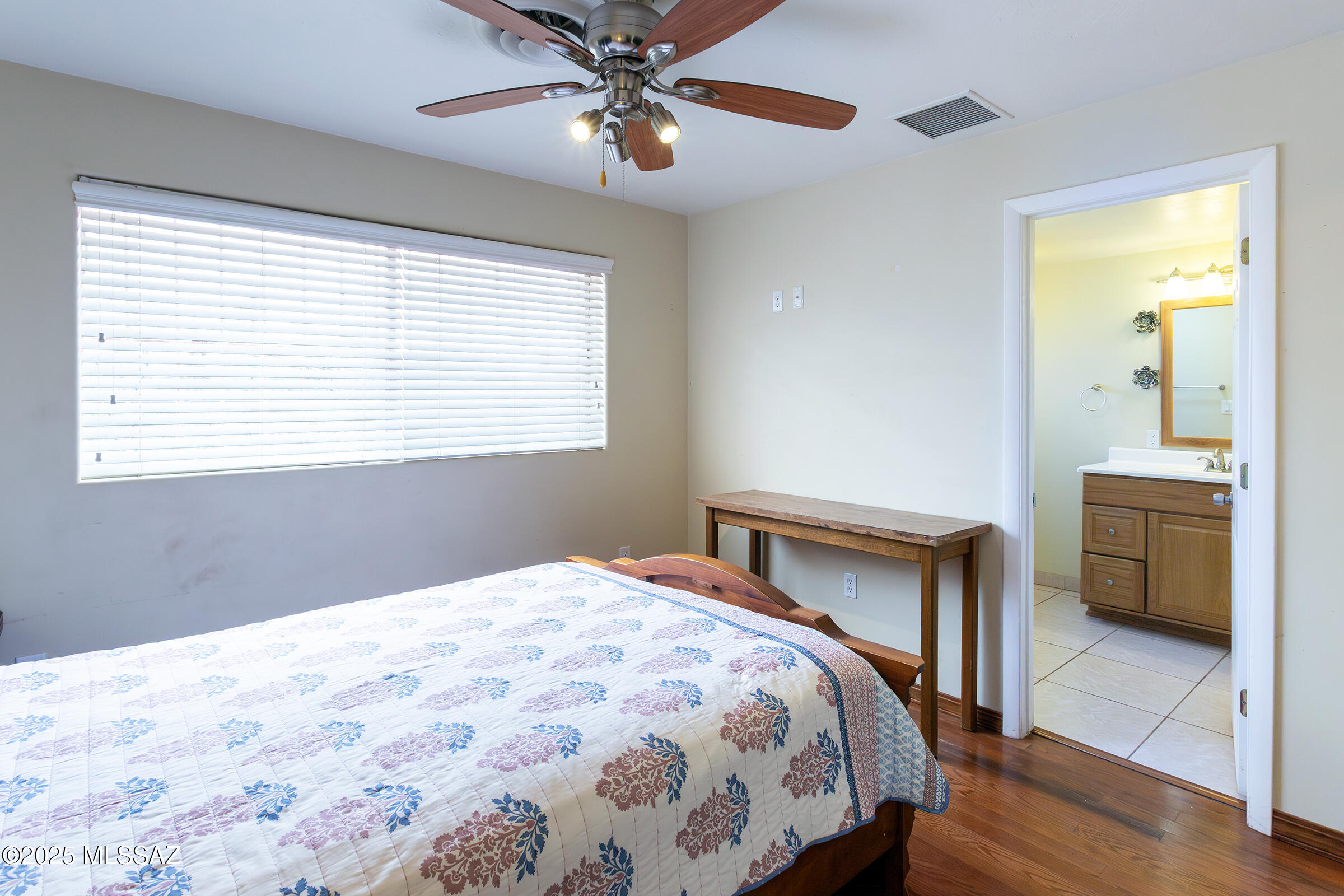 Colonia Del Sol (1-20) - Residential Lease