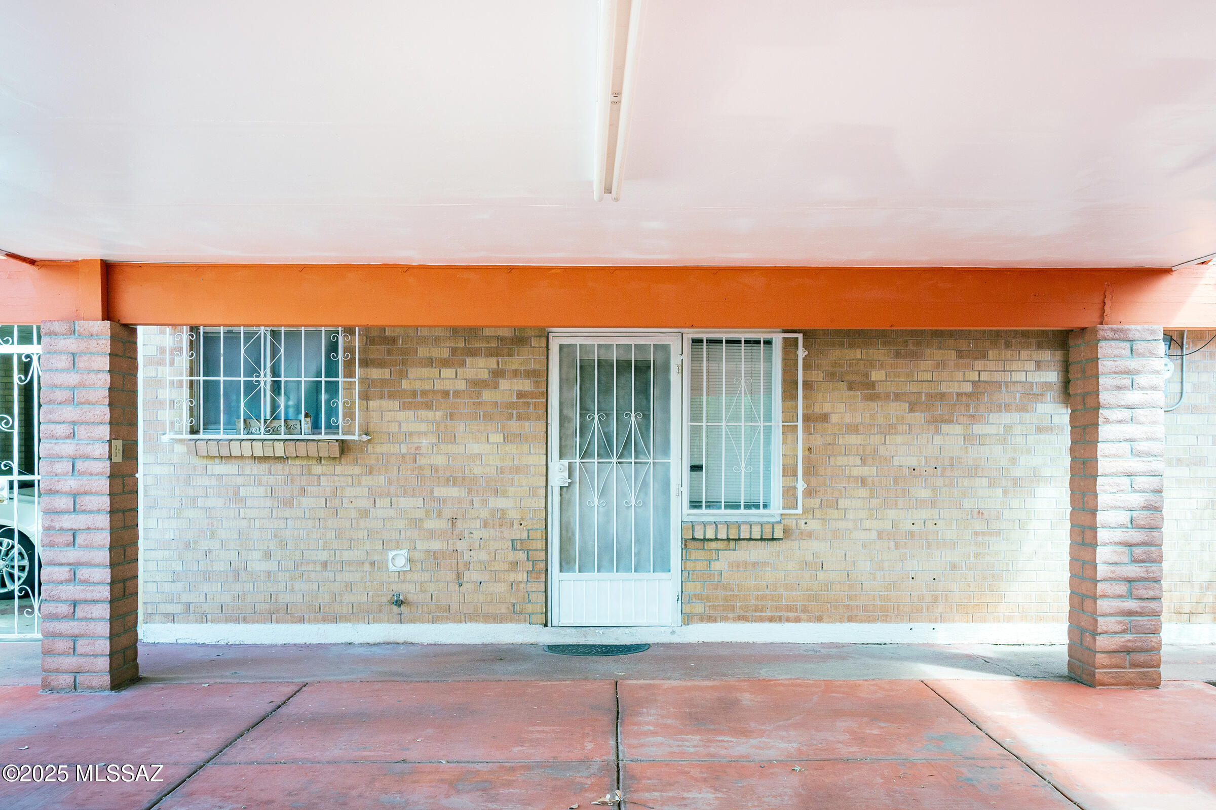 Colonia Del Sol (1-20) - Residential Lease