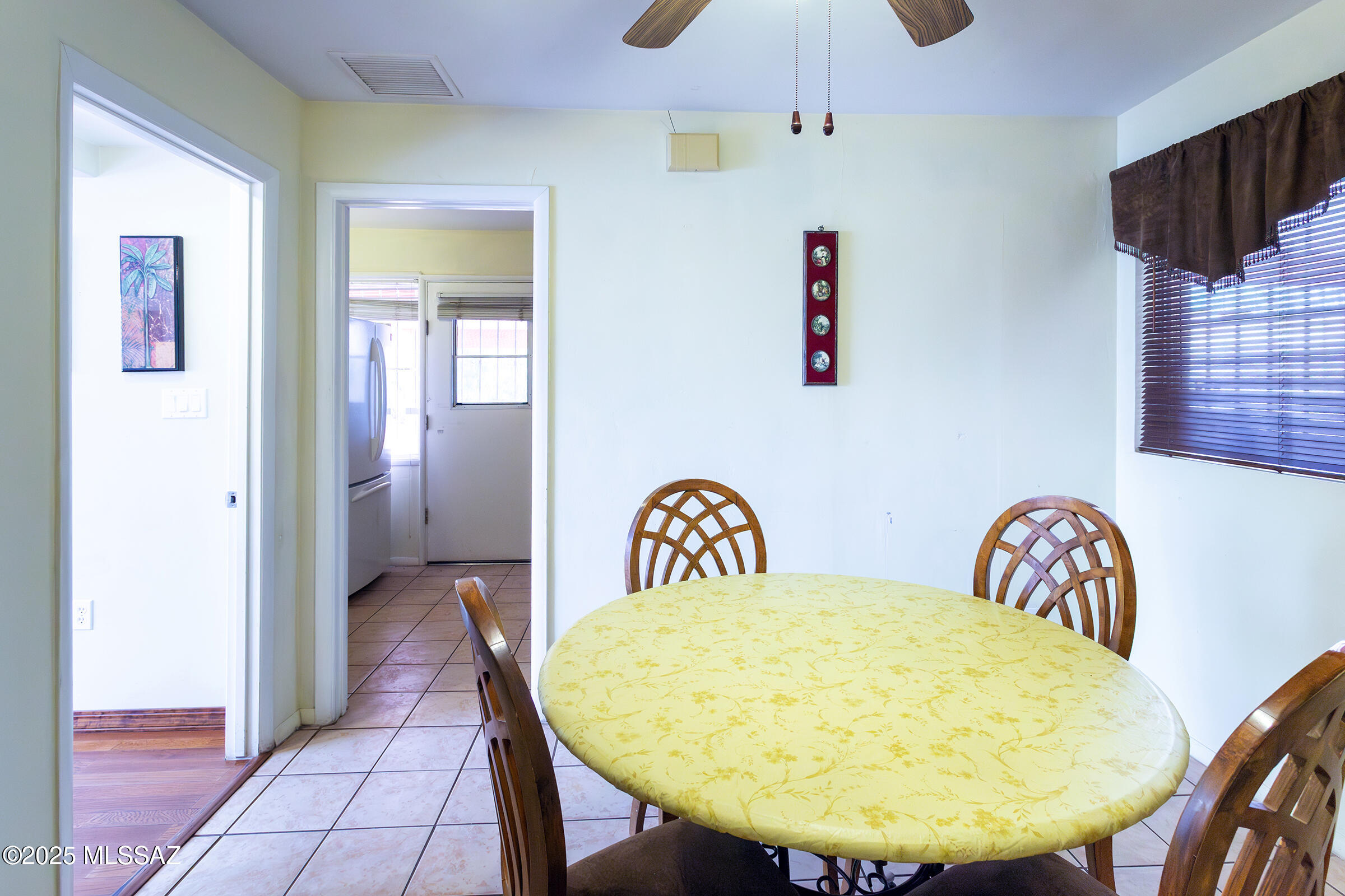 Colonia Del Sol (1-20) - Residential Lease