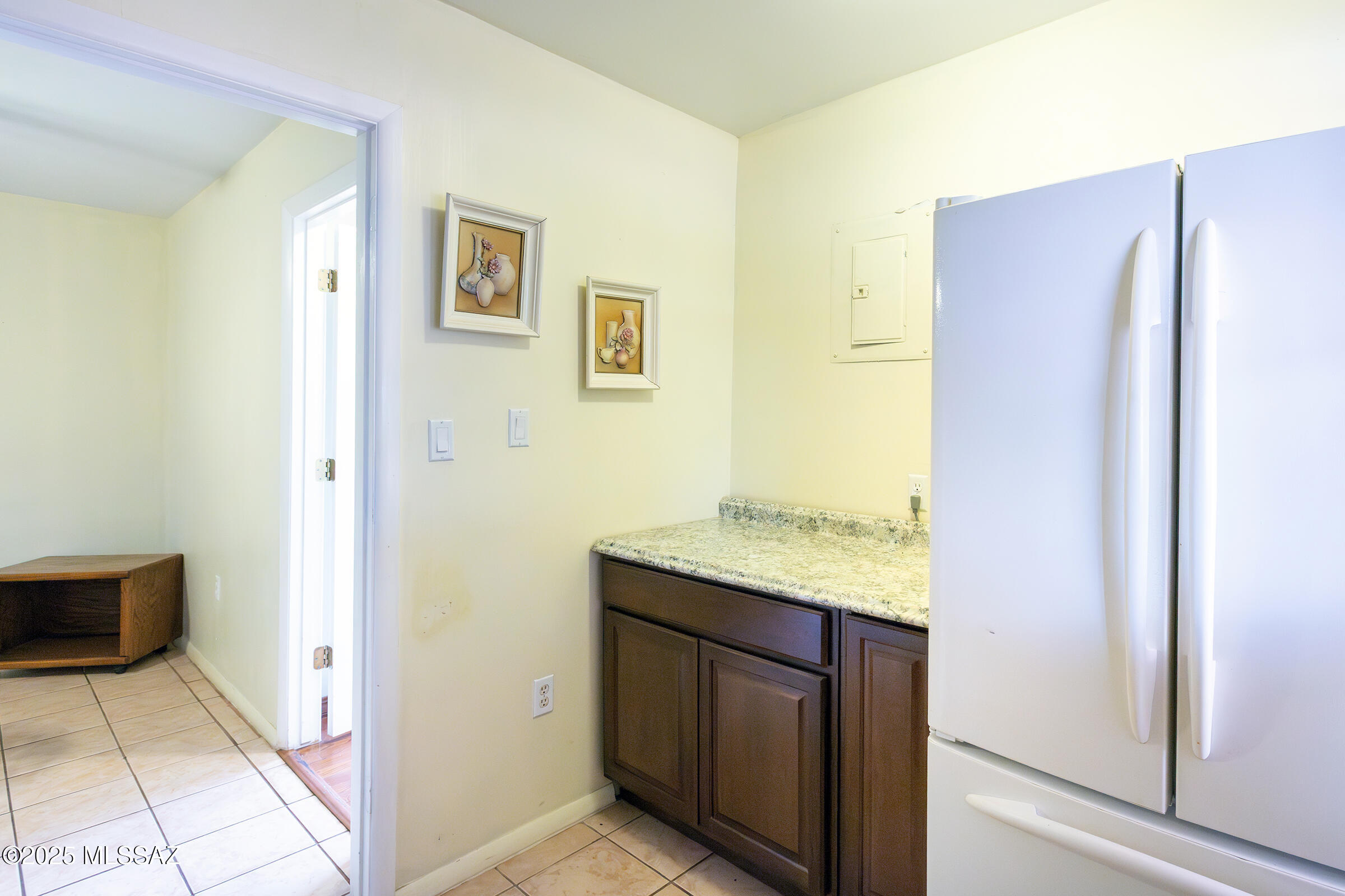 Colonia Del Sol (1-20) - Residential Lease