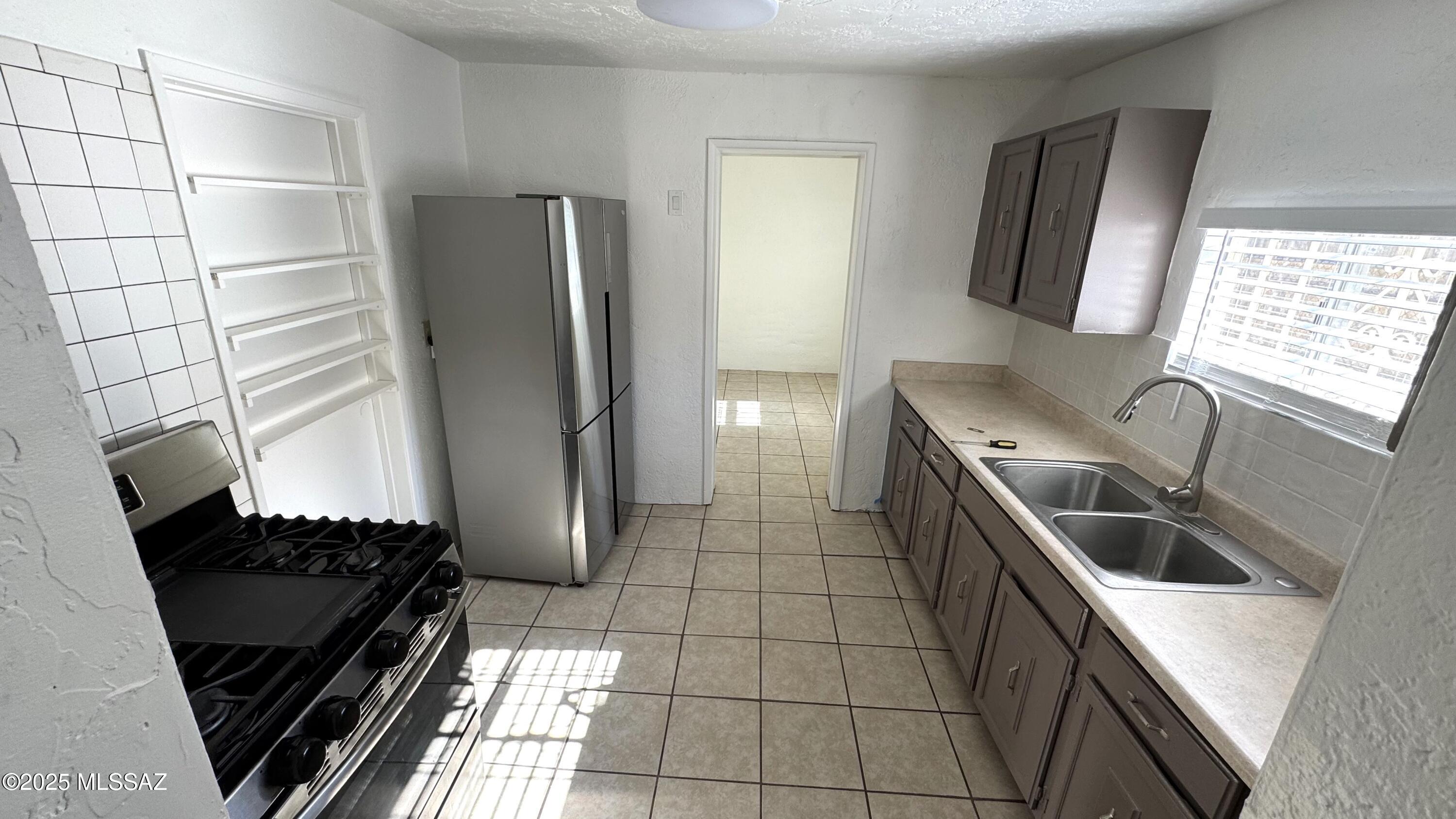 El Rio Estates - Residential