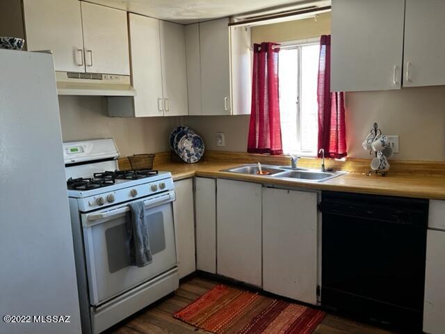 Shamrock Manor (1-121) - Residential
