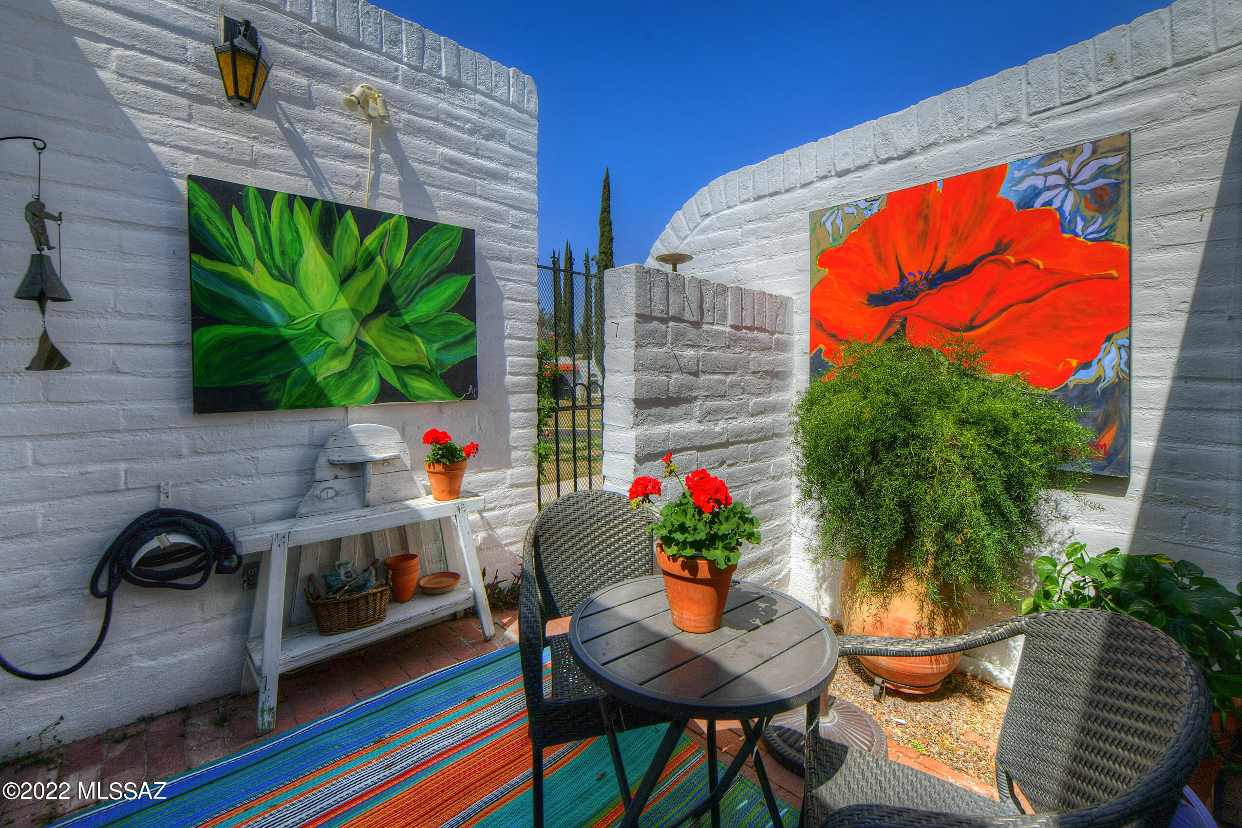 Las Lomitas (1) - Residential