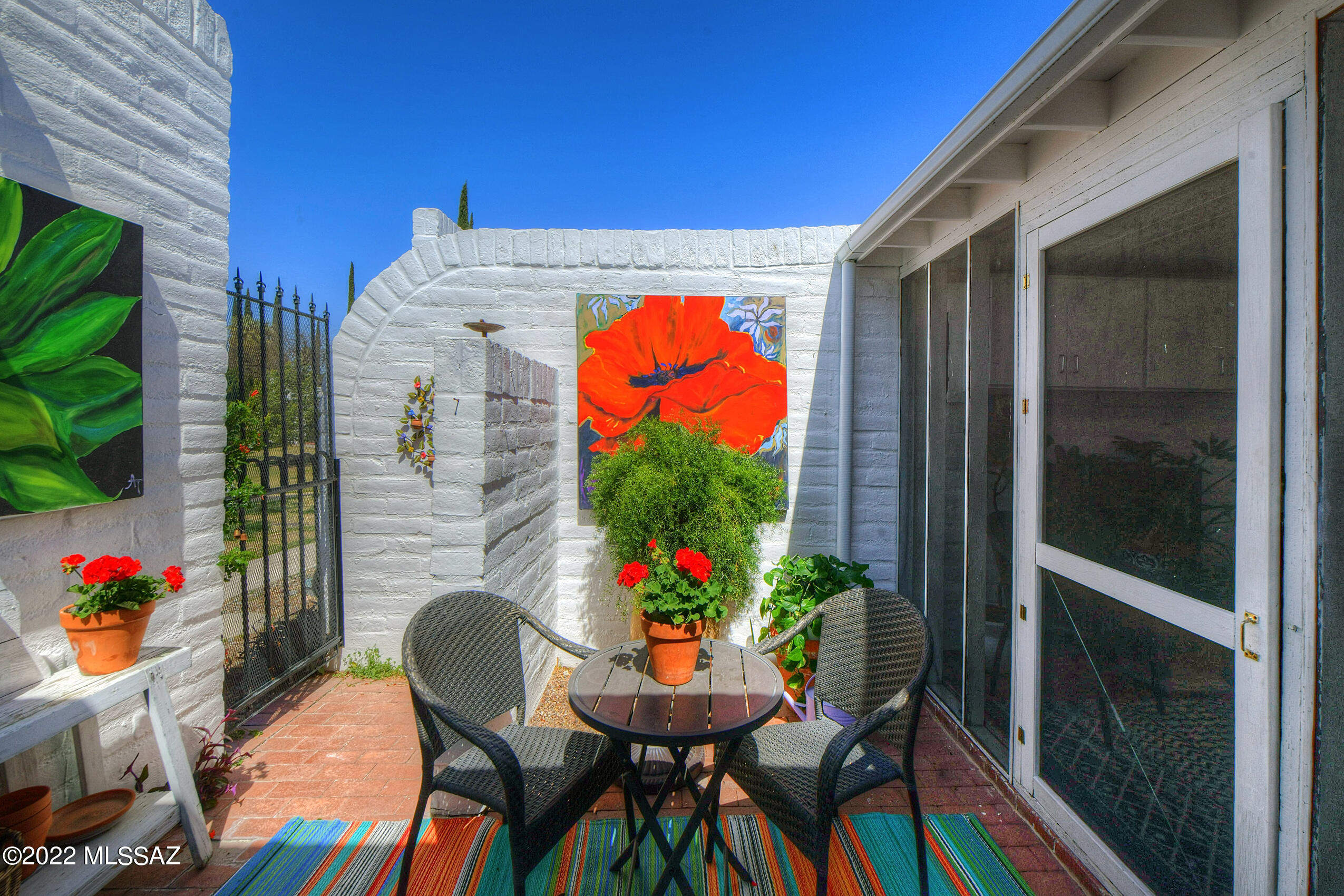 Las Lomitas (1) - Residential
