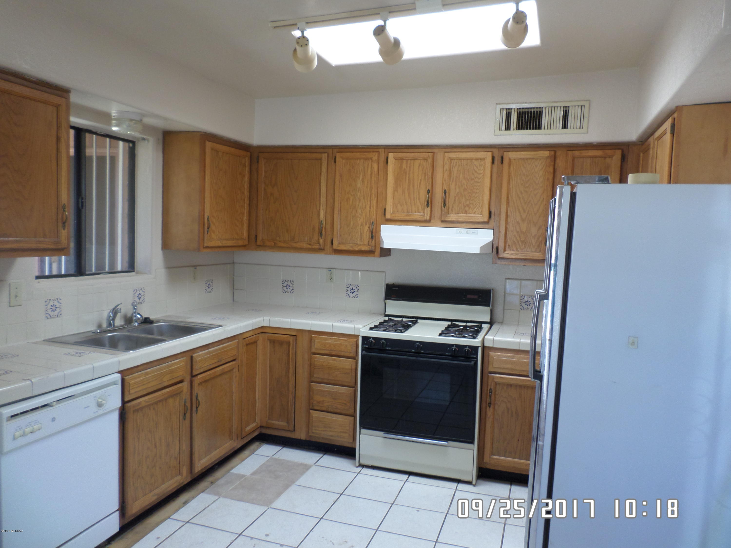 Davila Addition - Residential Lease