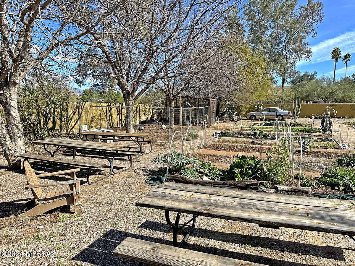 Madelyn Park Annex - Land