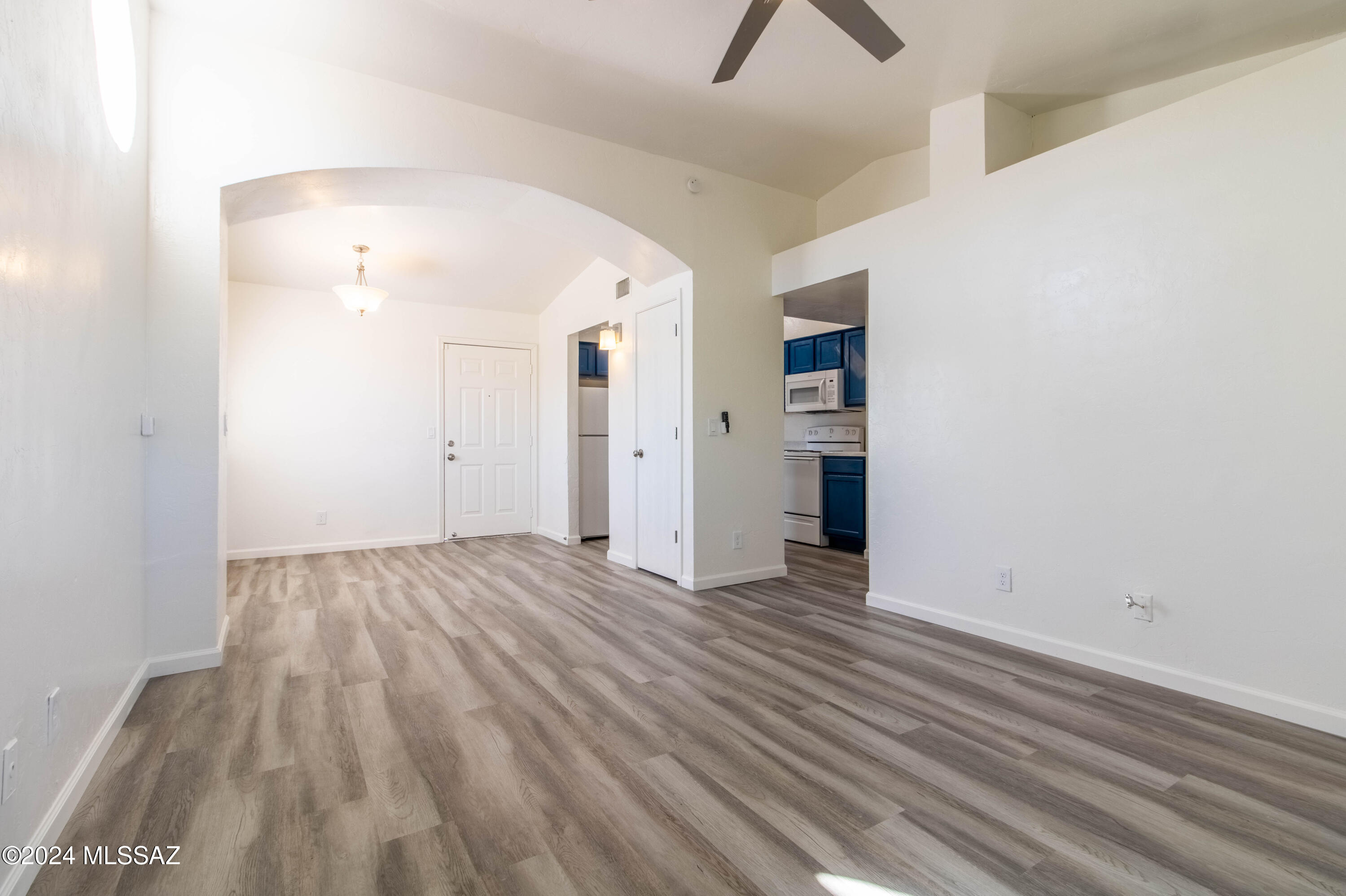 El Cortez Heights - Residential Lease