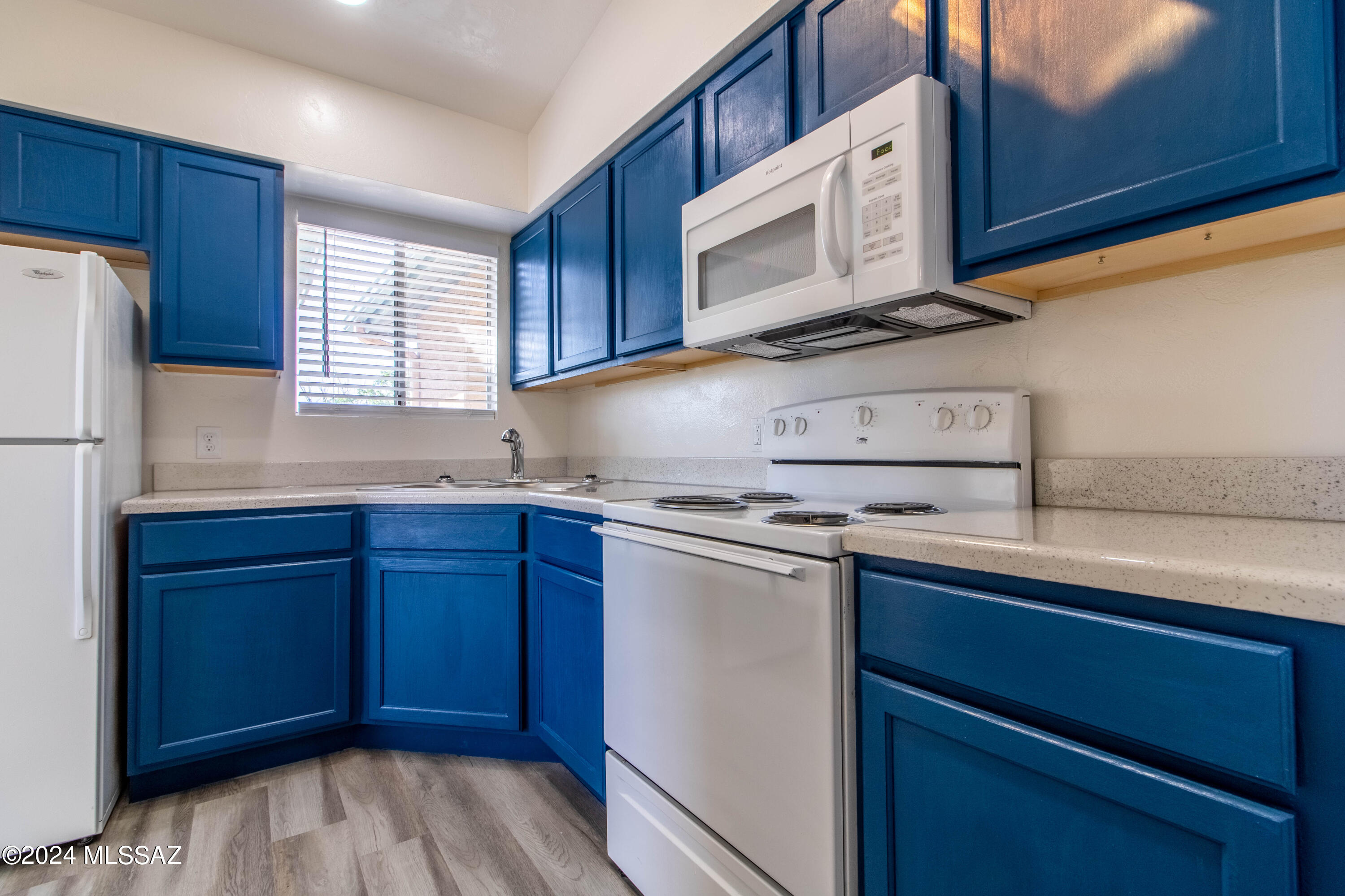 El Cortez Heights - Residential Lease