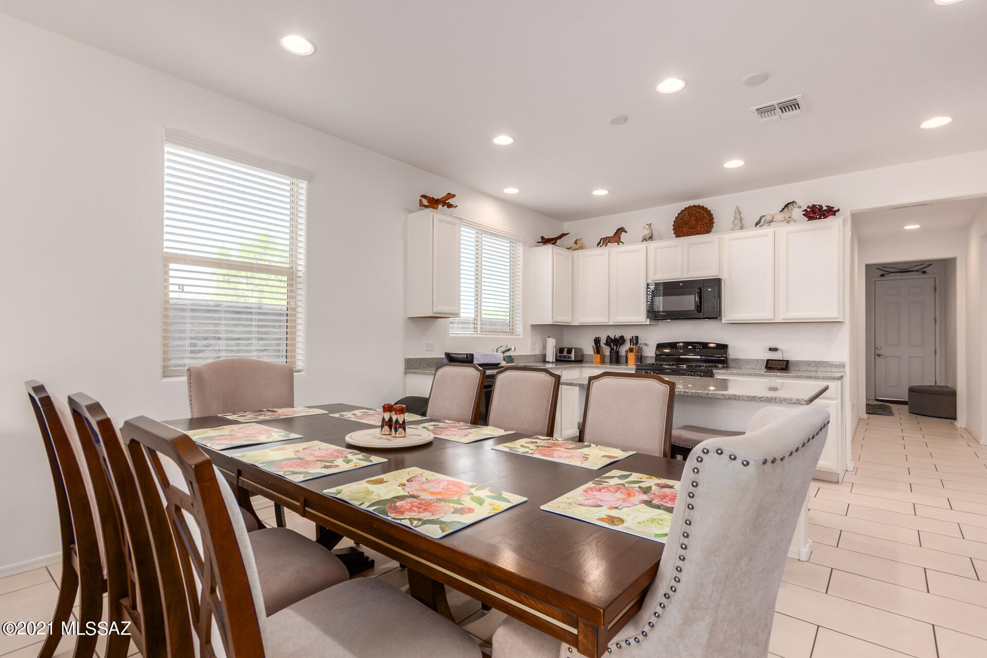 La Estancia De Tucson (1-330) - Residential