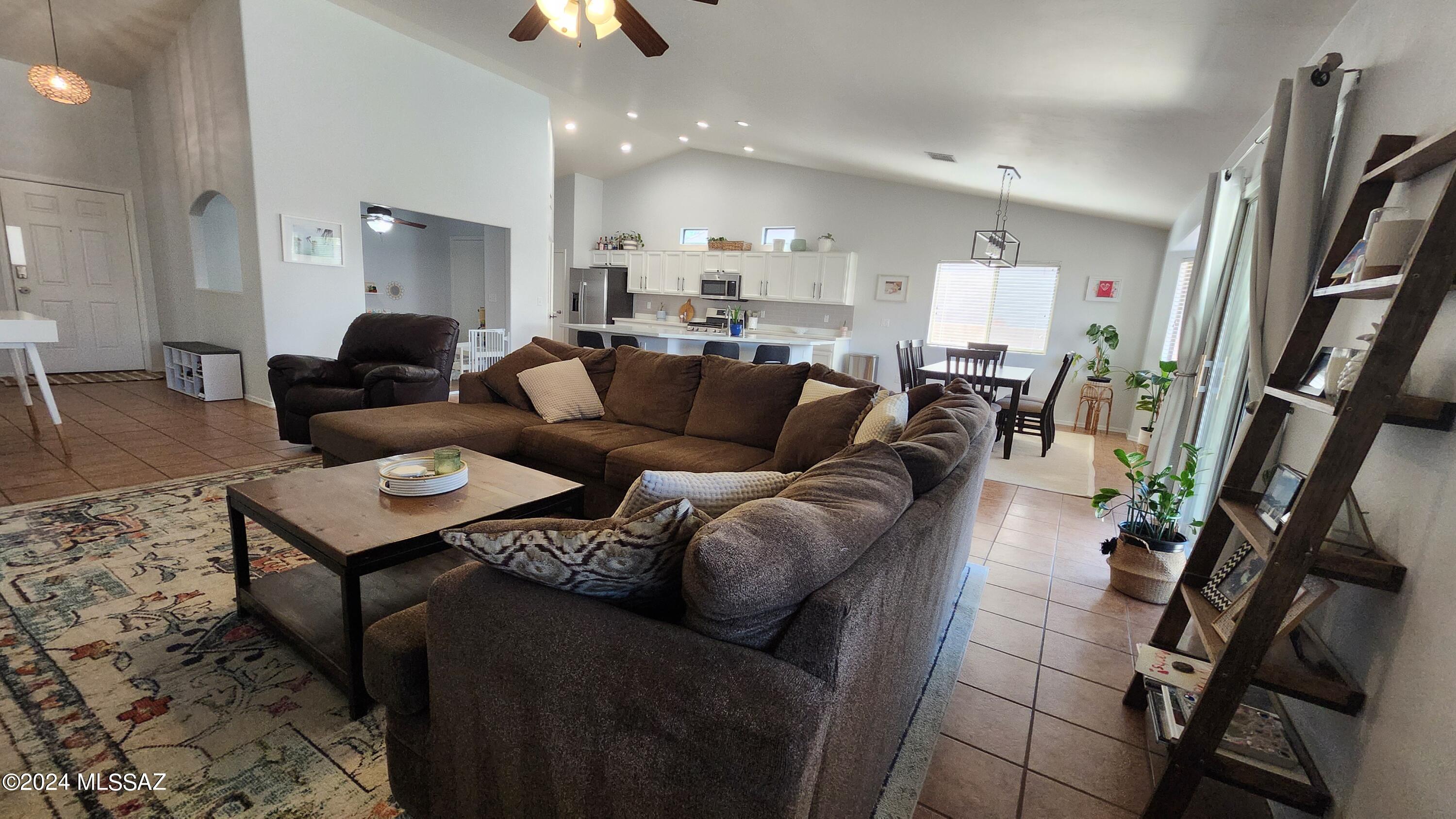 Mesquite Ranch (1-619) - Residential Lease