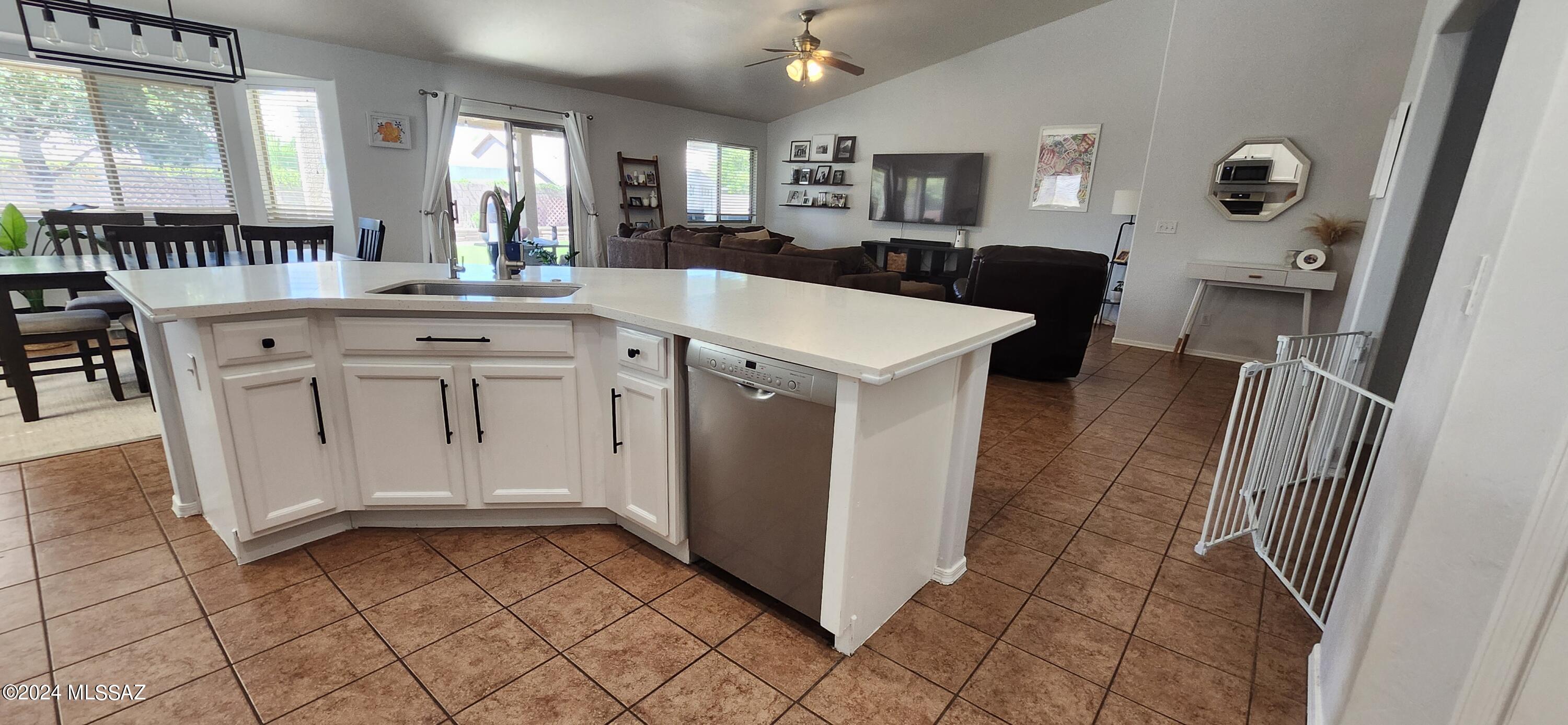 Mesquite Ranch (1-619) - Residential Lease