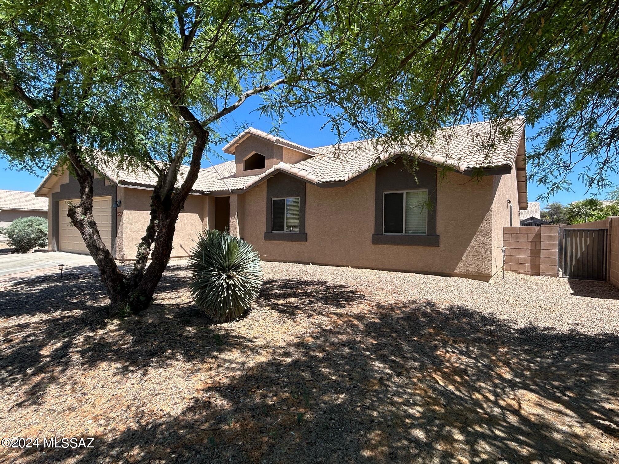 Mesquite Ranch (1-619) - Residential Lease