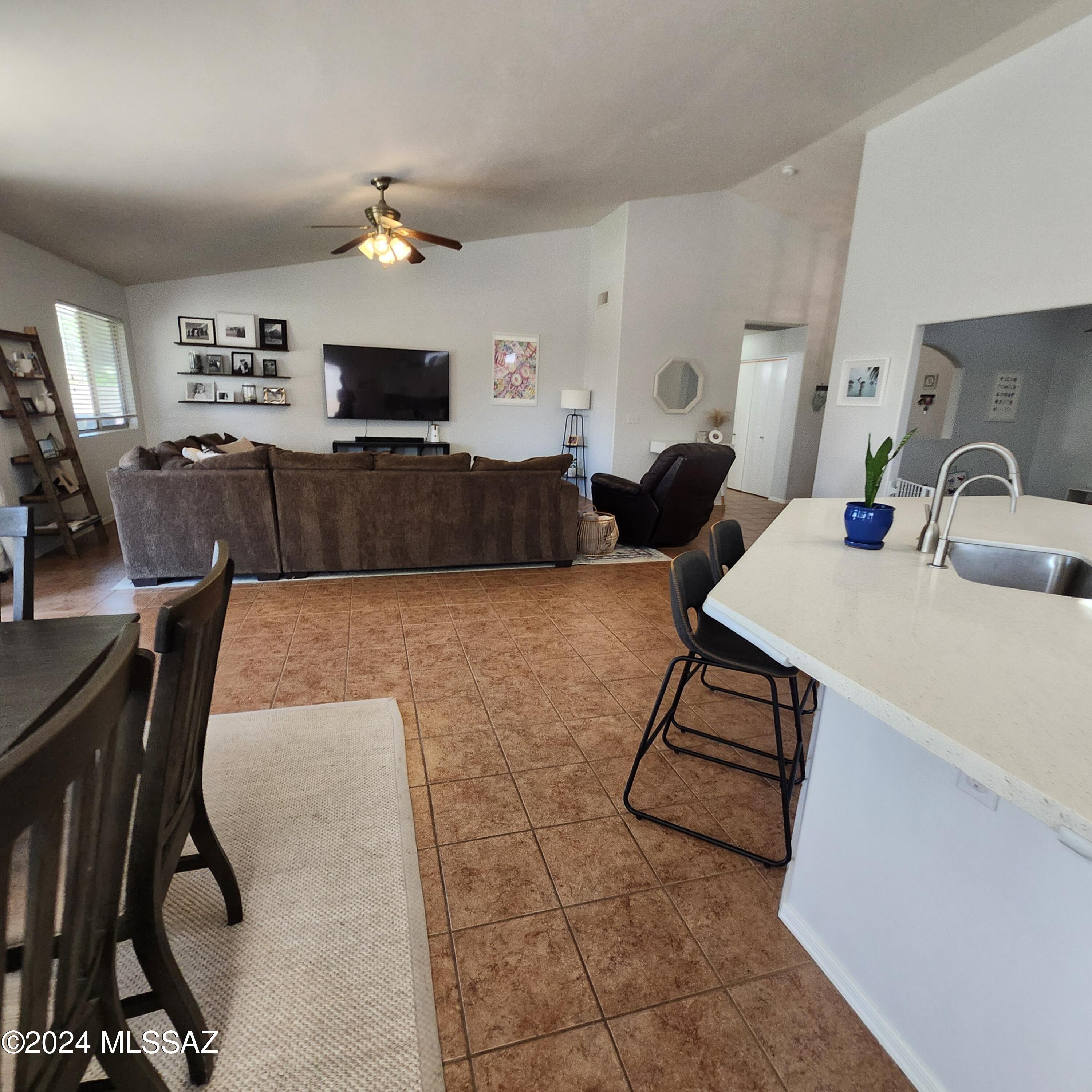 Mesquite Ranch (1-619) - Residential Lease