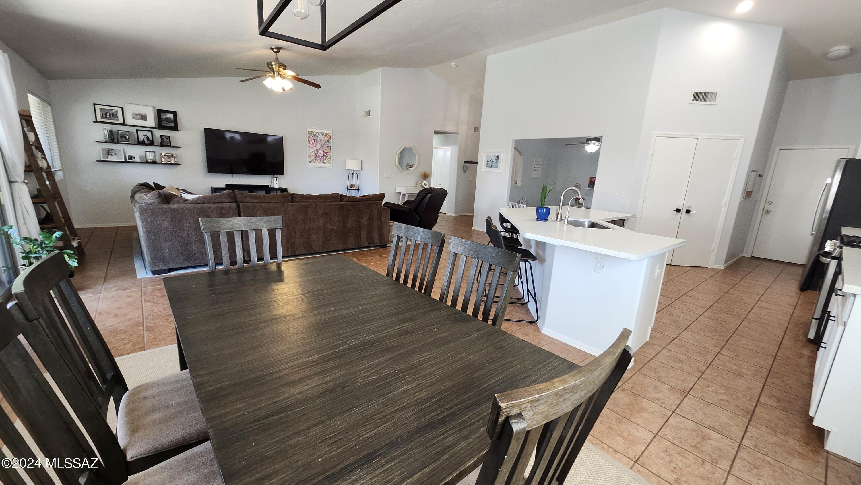 Mesquite Ranch (1-619) - Residential Lease