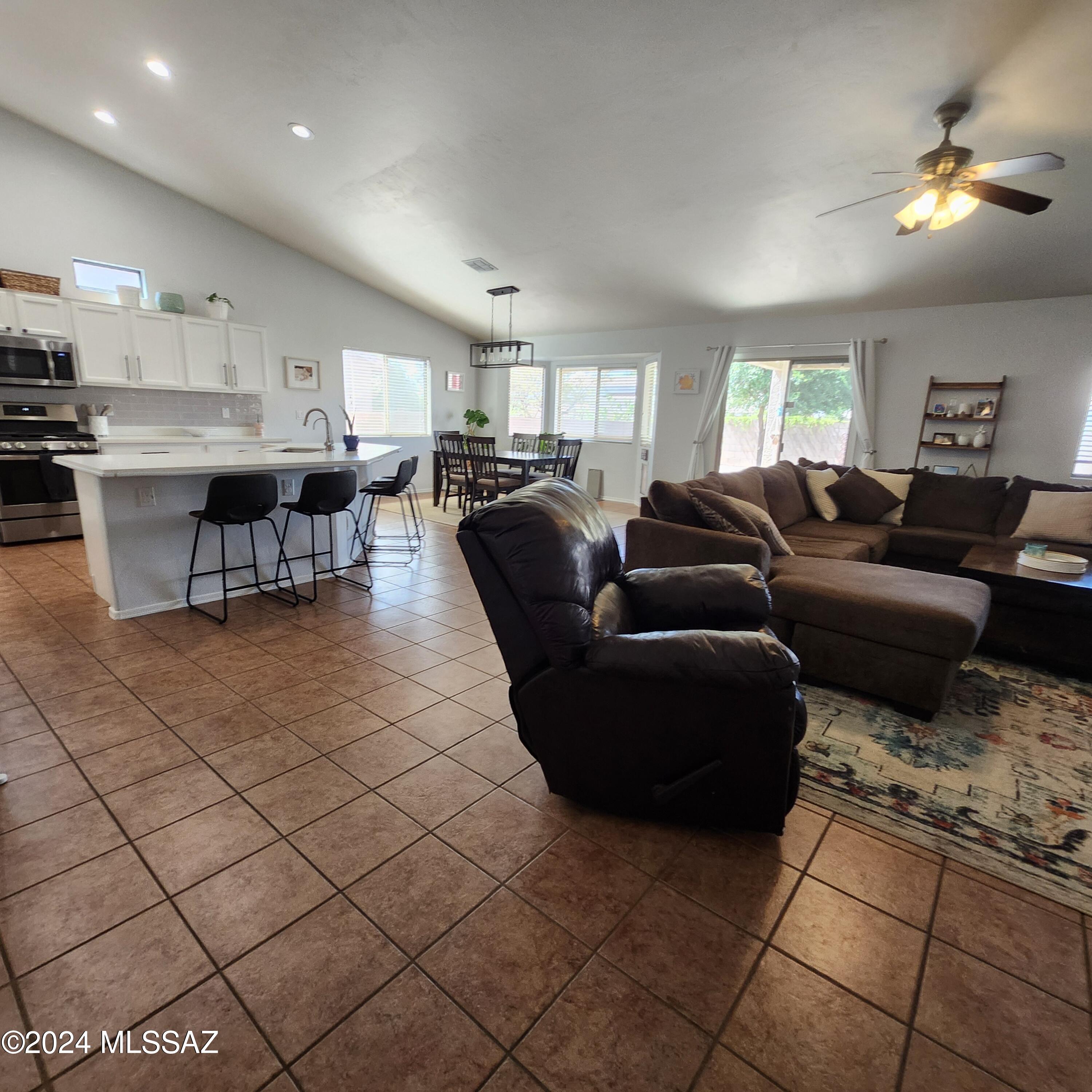 Mesquite Ranch (1-619) - Residential Lease