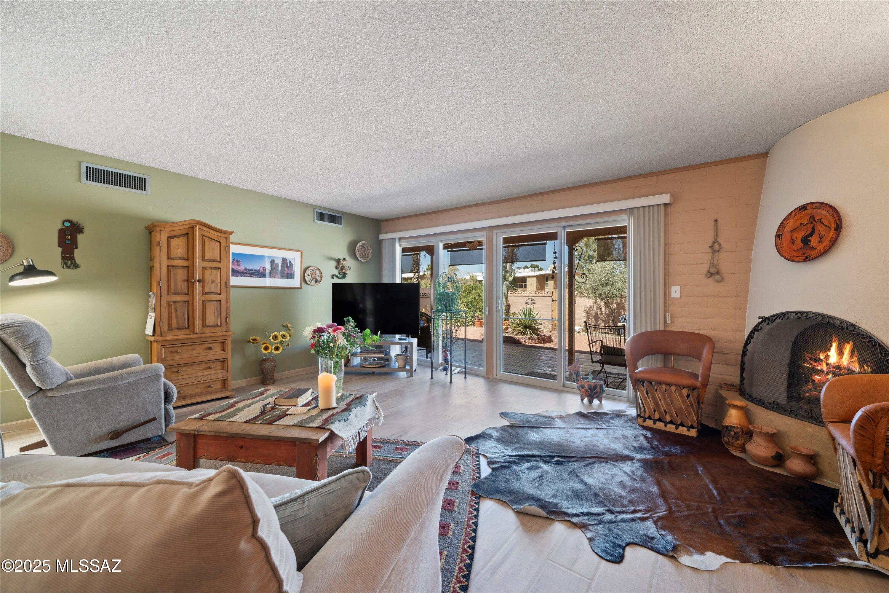 Oro Valley Townhouses (47-52, 58-91) - Residential