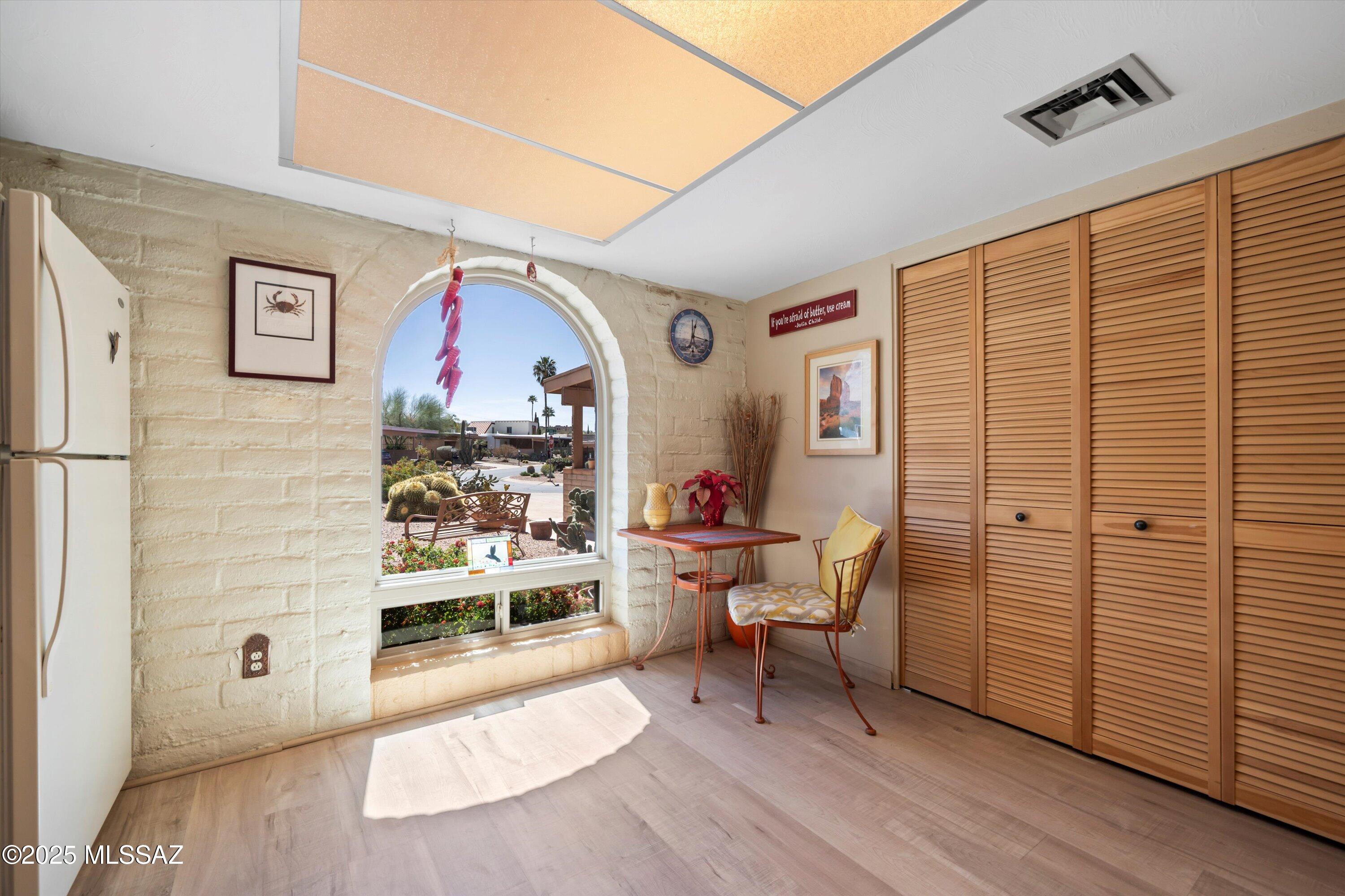 Oro Valley Townhouses (47-52, 58-91) - Residential