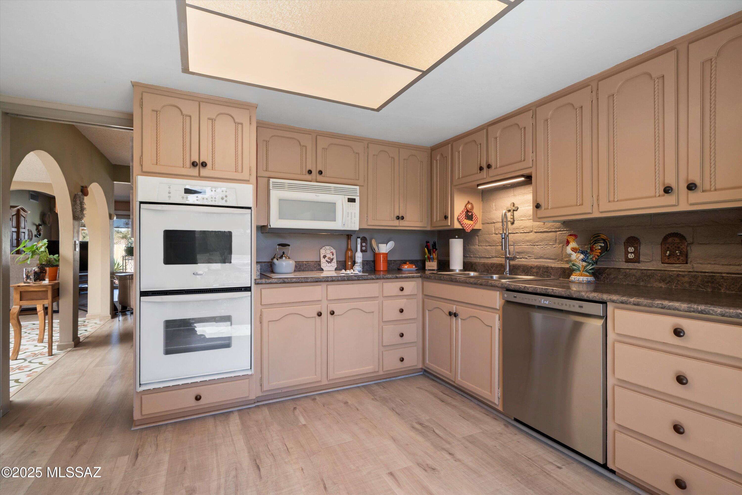 Oro Valley Townhouses (47-52, 58-91) - Residential