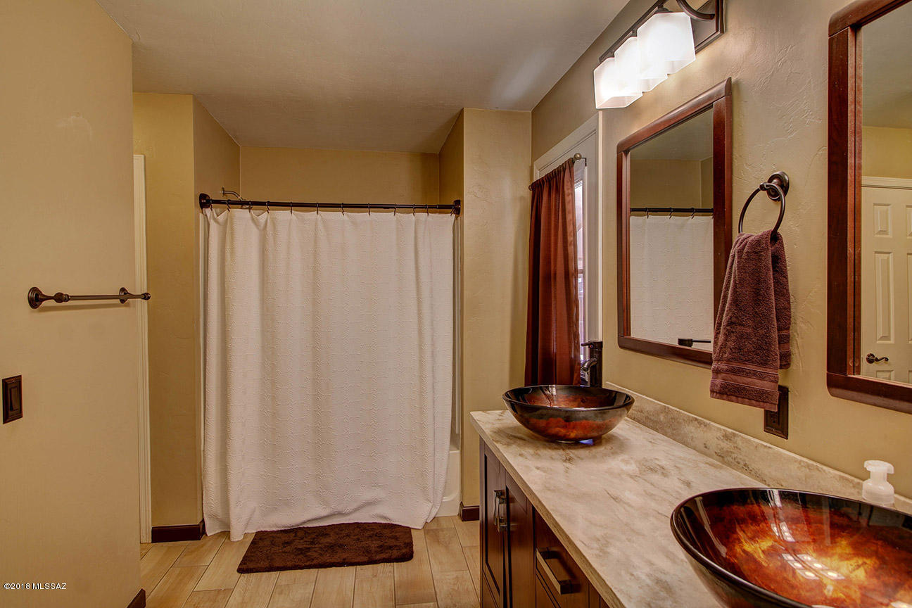 Stoneridge (1-71) - Residential