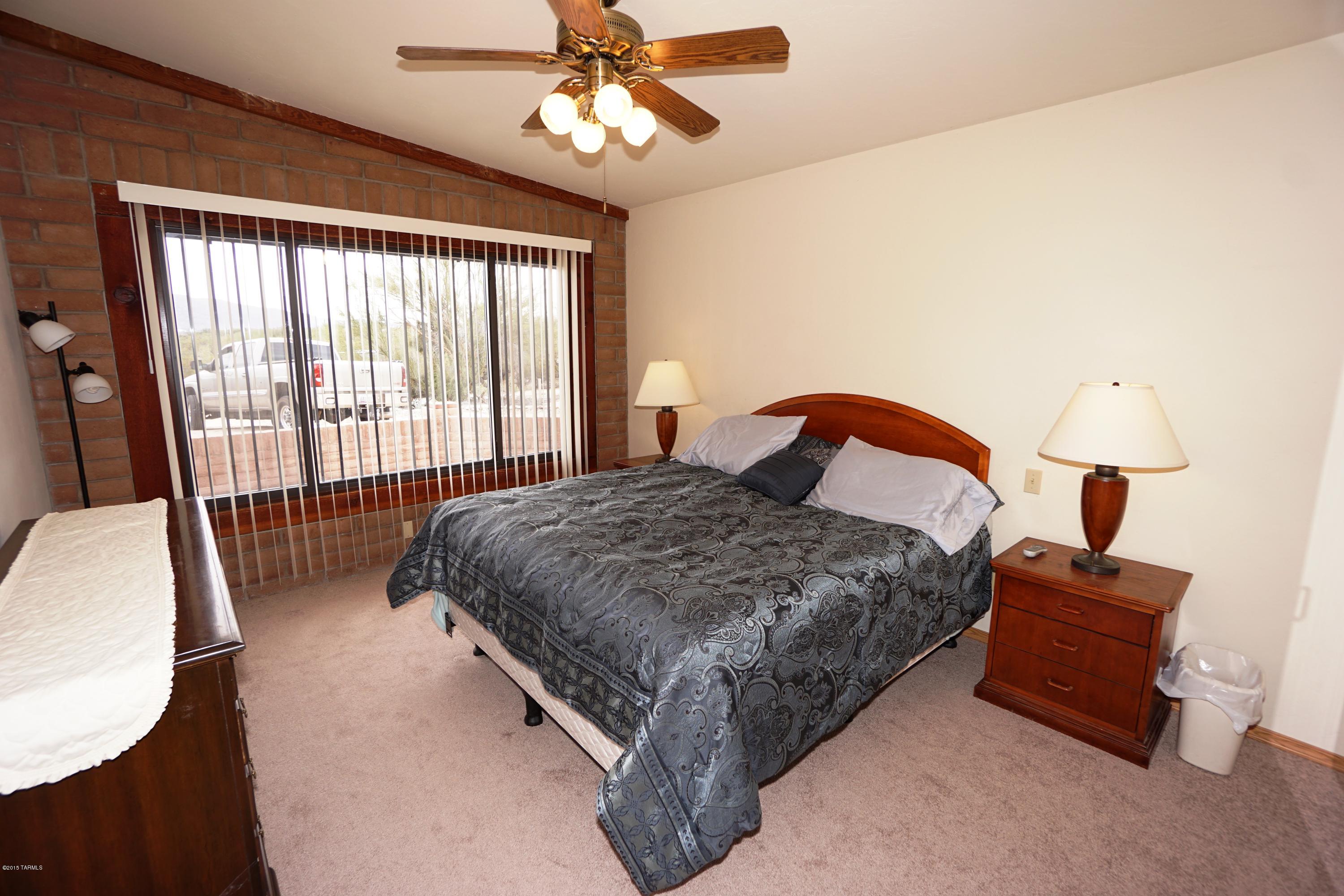 Unsubdivided - Residential Lease