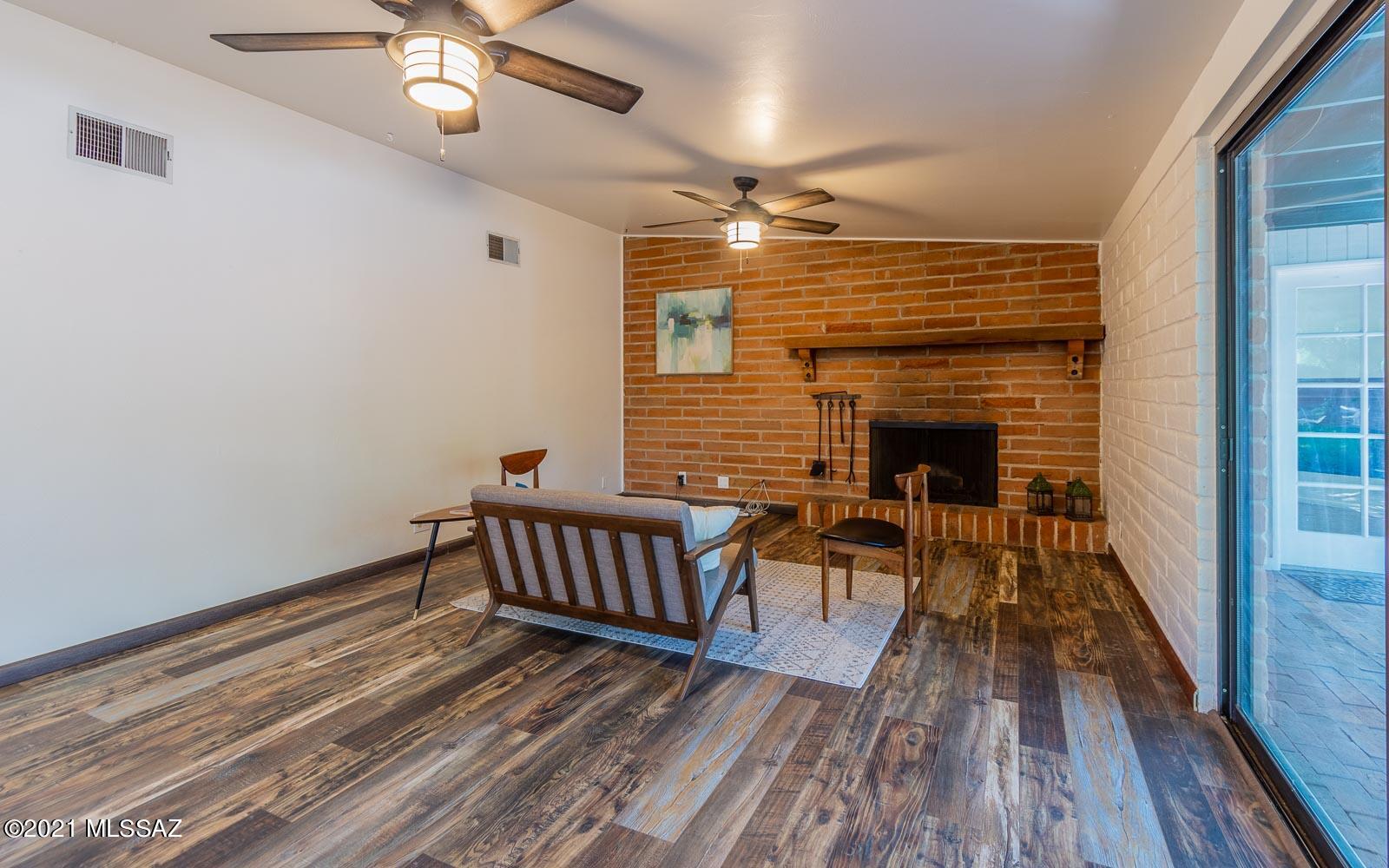 Indian Ridge Terrace (33-109) - Residential