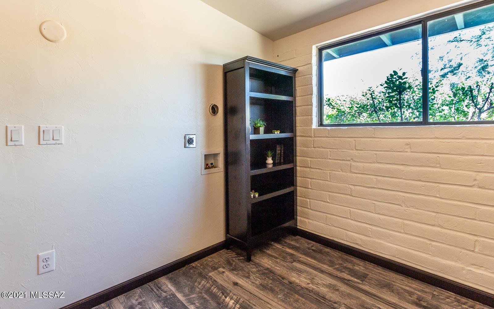 Indian Ridge Terrace (33-109) - Residential