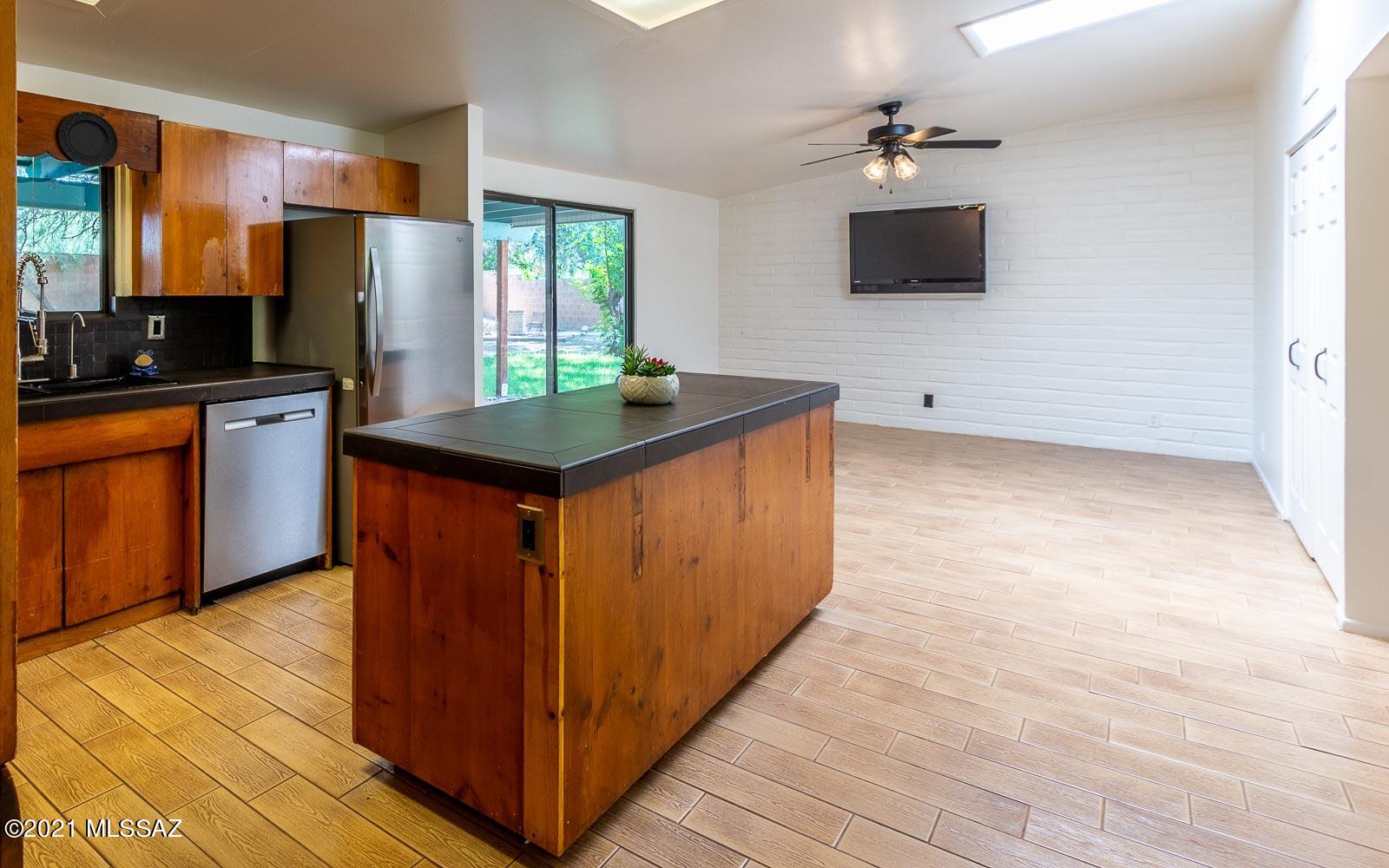 Indian Ridge Terrace (33-109) - Residential