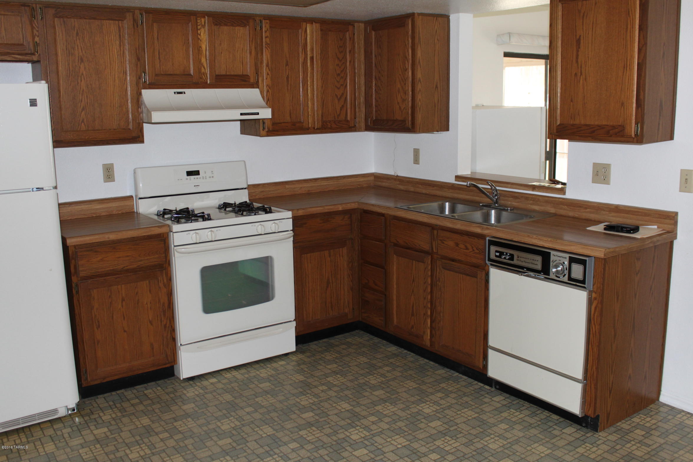 Westview(1-142) - Residential Lease
