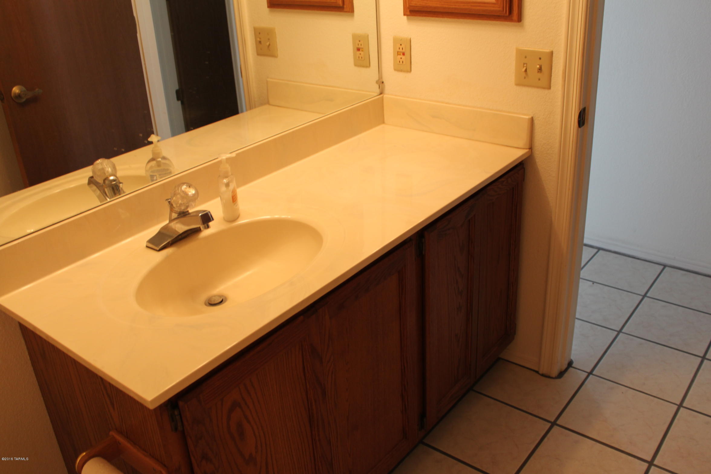 Westview(1-142) - Residential Lease