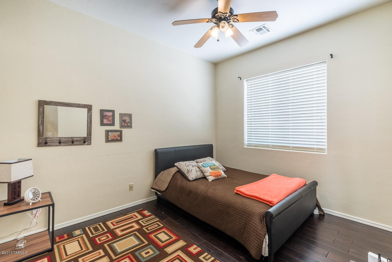 Sabino Hills (1-70) - Residential
