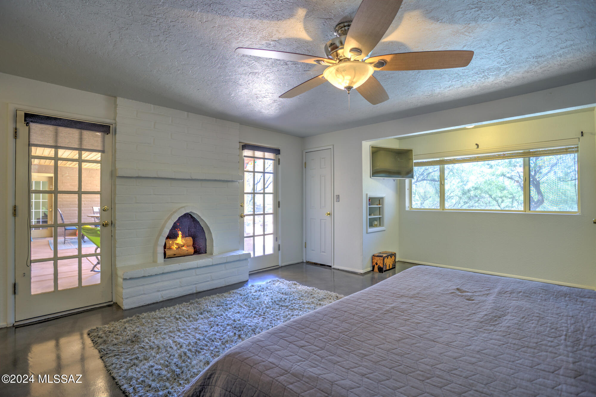 Bear Canyon Hills - Residential
