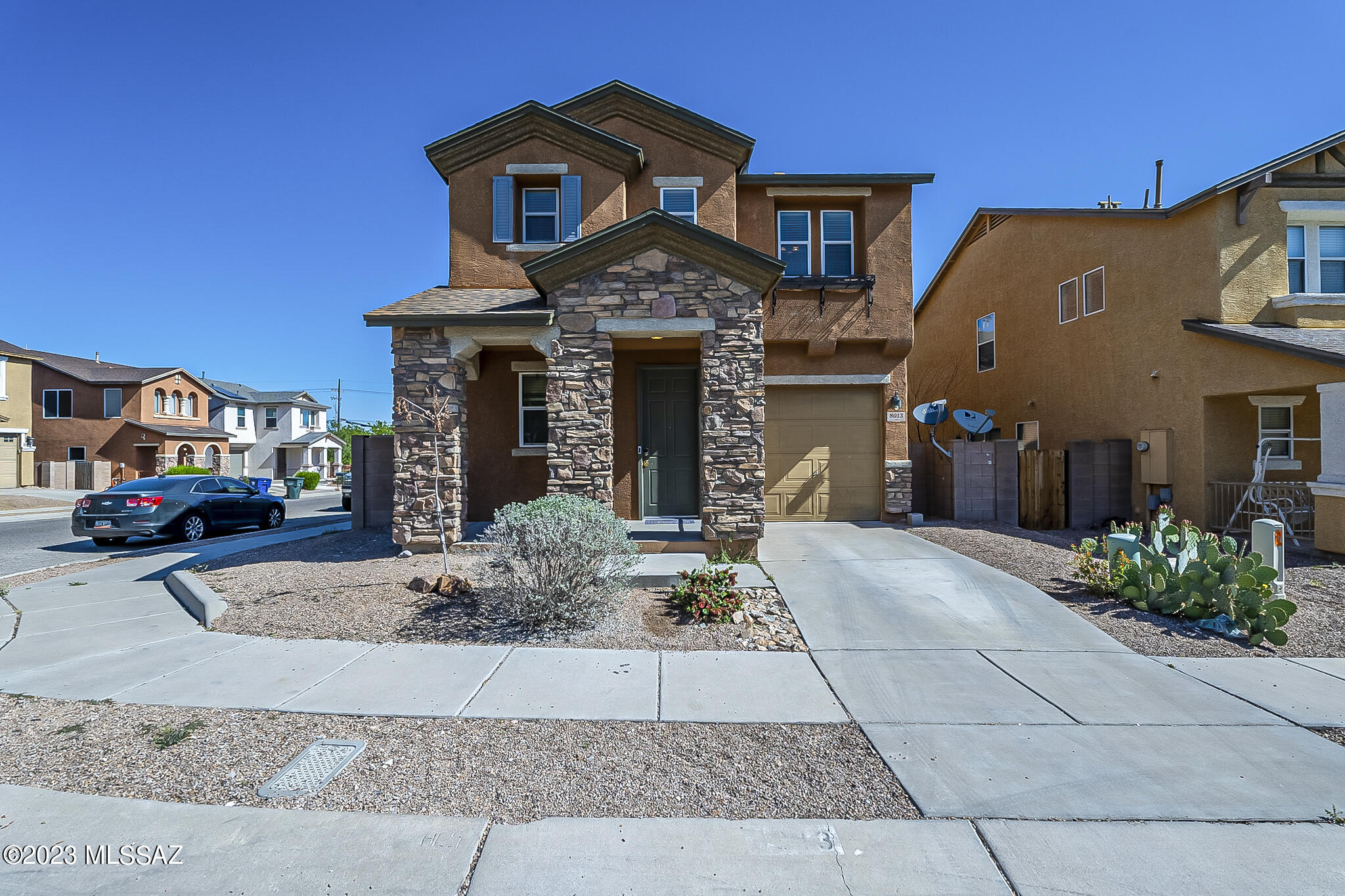 Range Pricing: $295,000 - $305,000. Great East location. Small Community close to all the eastside has to offer, Shopping, Restaurants, The Loop.  Notice the corner lot with upgraded rock facade and cute front porch that overlooks the community park. Freshly painted interior from top to bottom. Open concept kitchen overlooks the living room and dinning area. Perfectly placed patio off the dining area takes advantage of the beautiful Catalina mountain views. Upstairs you will find three spacious bedrooms with generous closet space!  Atop the stairs leads to a beautiful loft area for a home office, Game room, or  exercise room.  Don't miss your chance to see this move in ready gem!