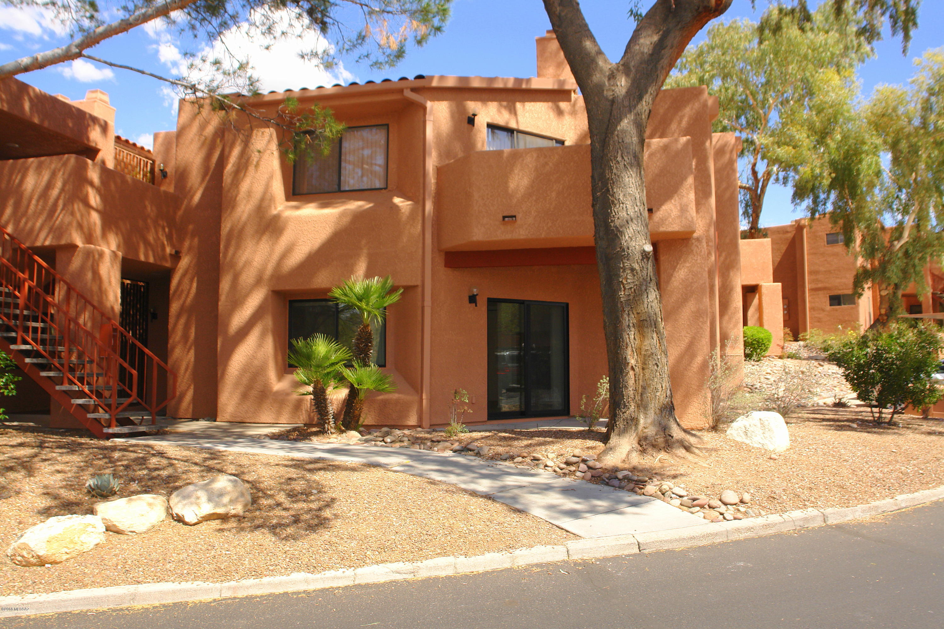 Ventana Vista Condominiums - Residential