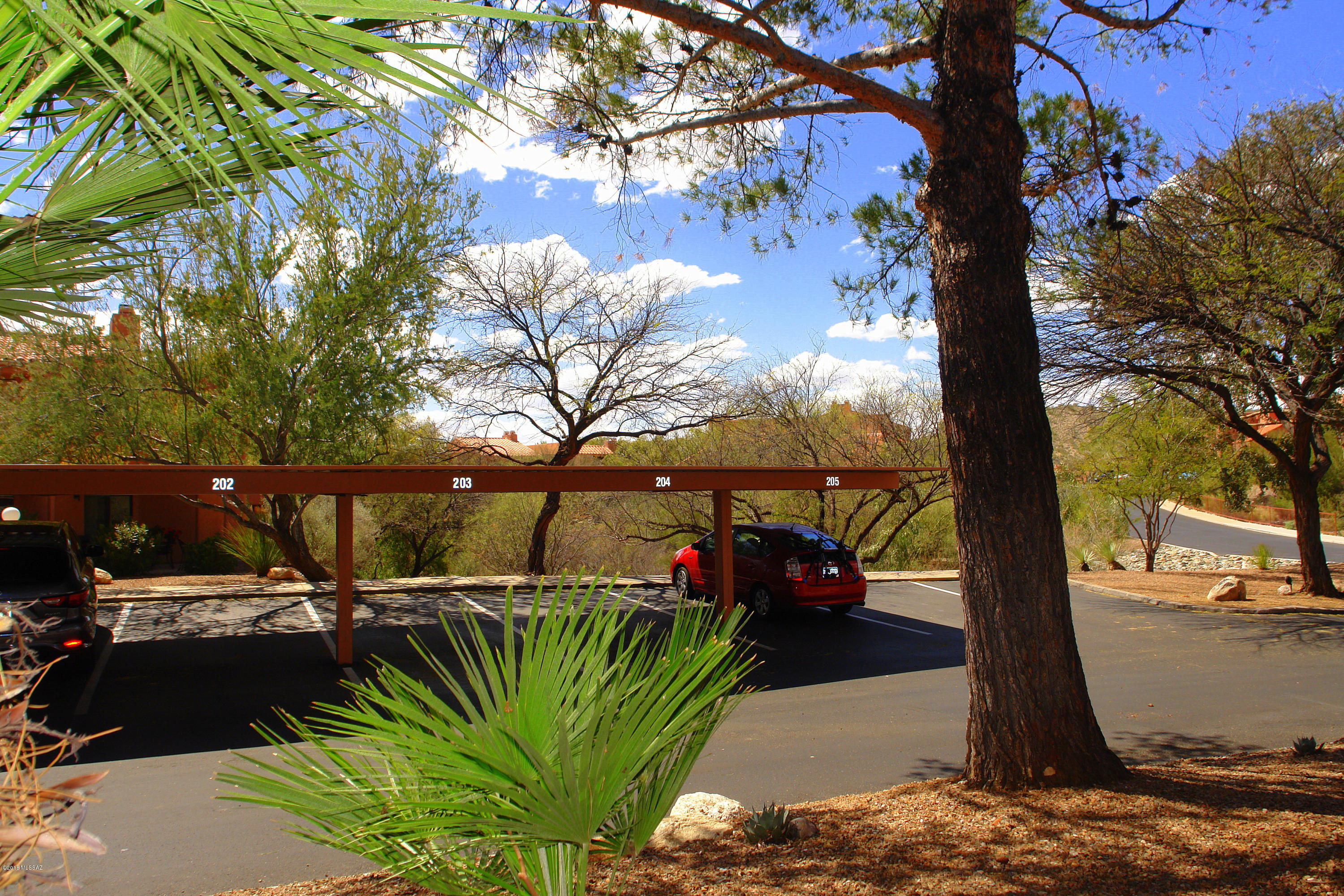 Ventana Vista Condominiums - Residential