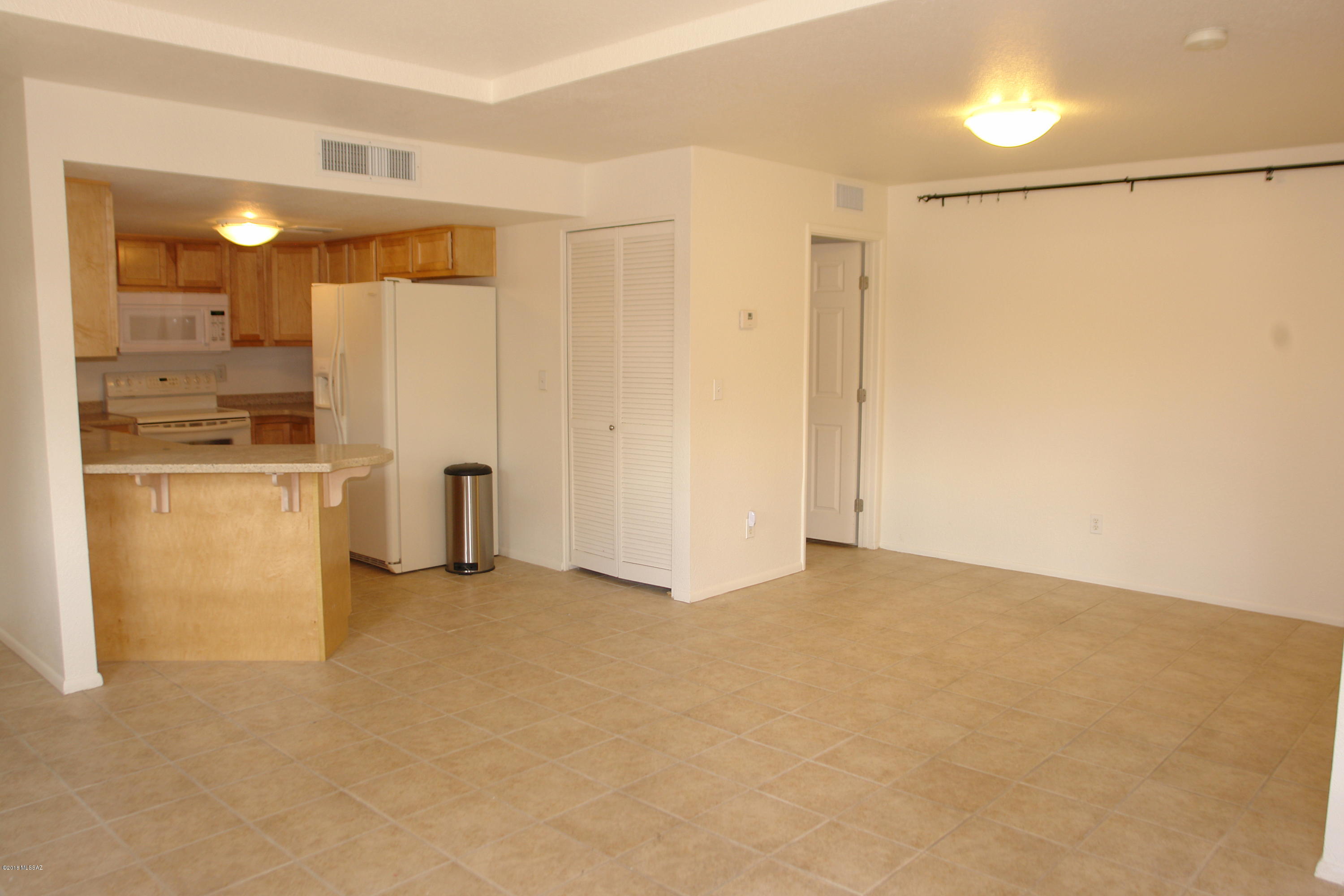 Ventana Vista Condominiums - Residential