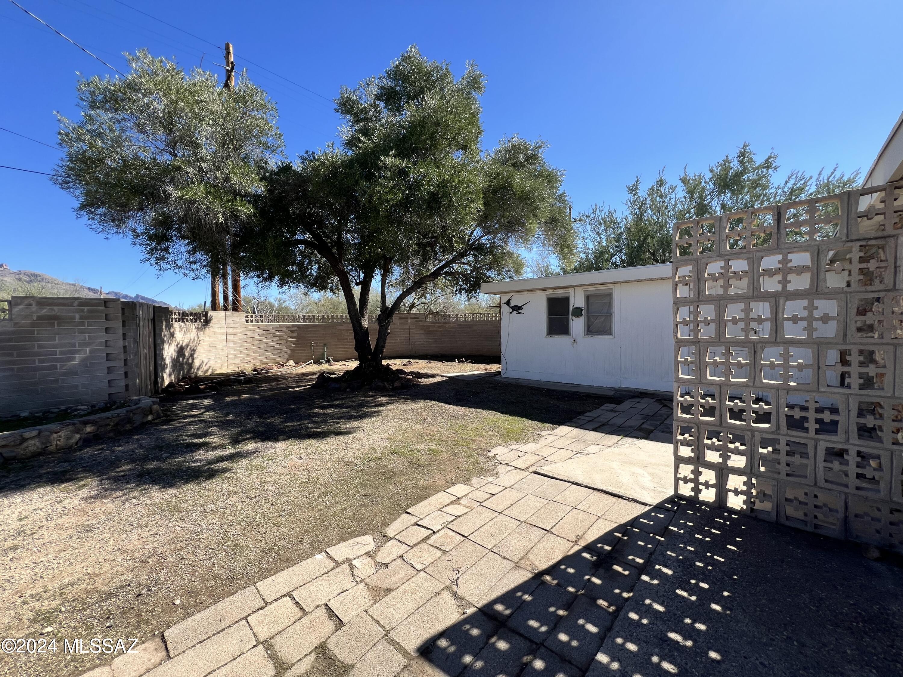 Sunset Manor(1-92) - Residential