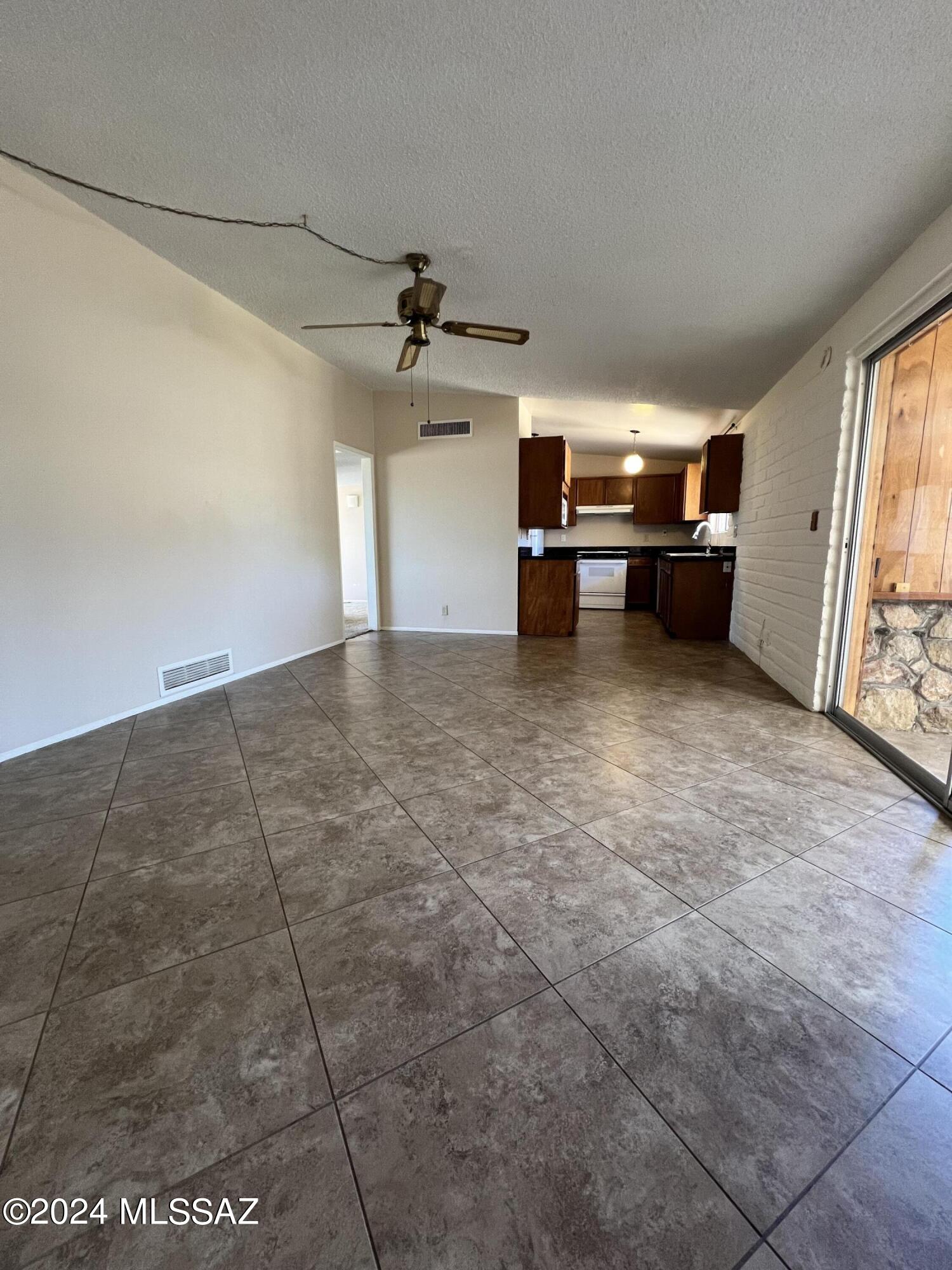 Sunset Manor(1-92) - Residential