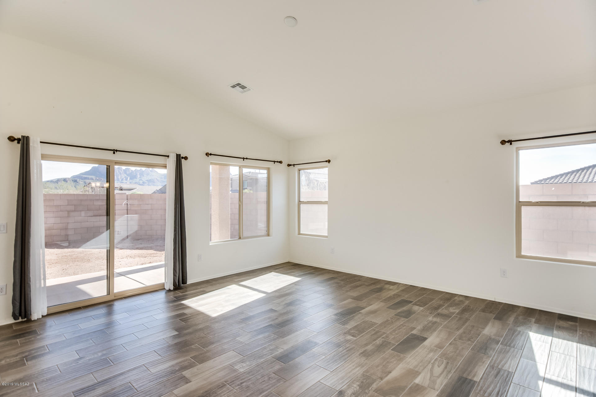 Saguaro Bloom Block 4 - Residential