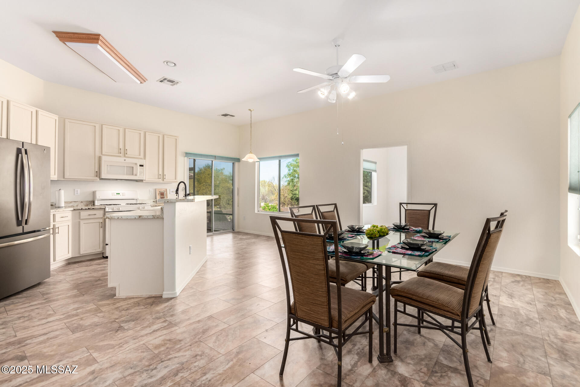 Heritage Highlands V at Dove Mountain (845-976) - Residential