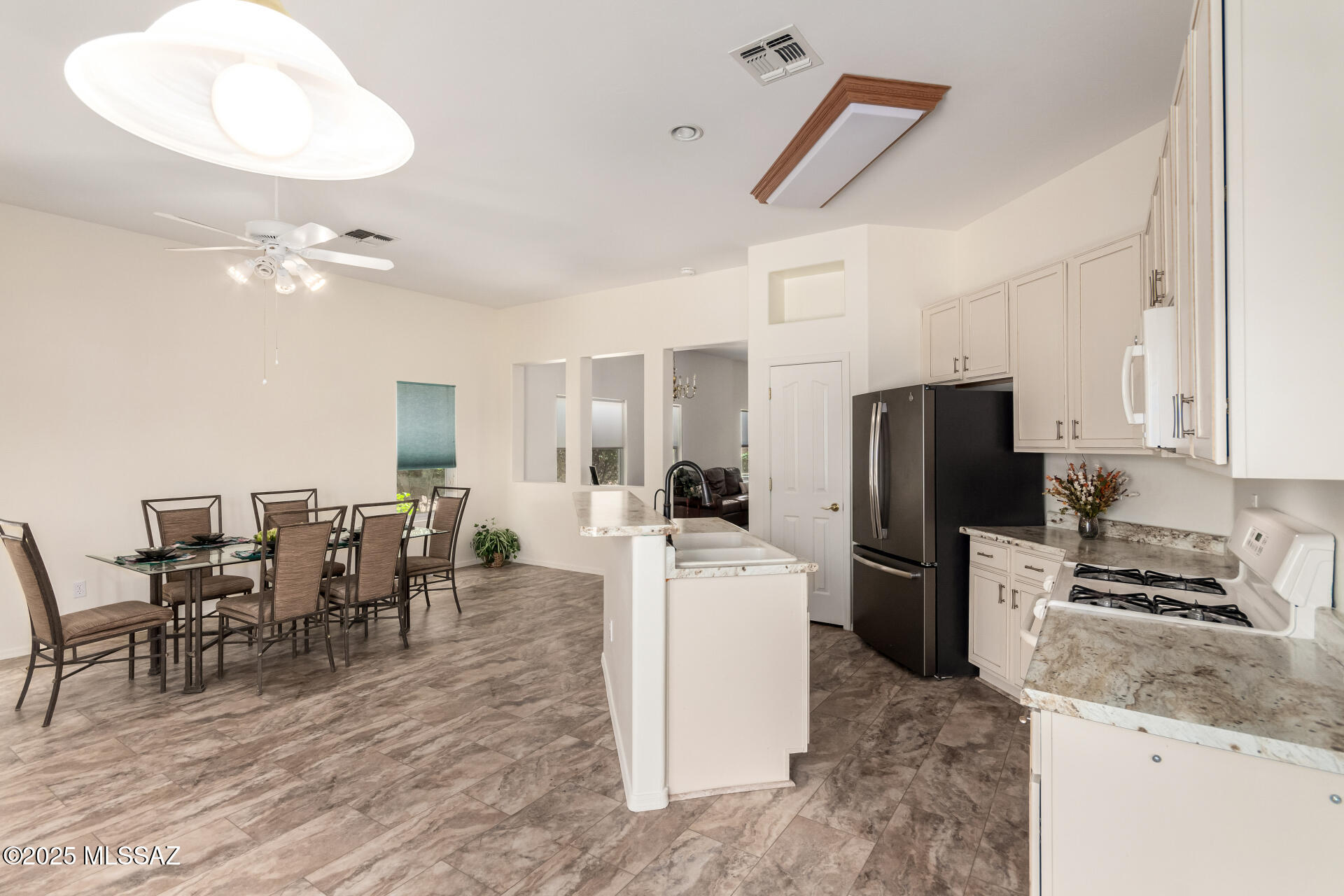Heritage Highlands V at Dove Mountain (845-976) - Residential