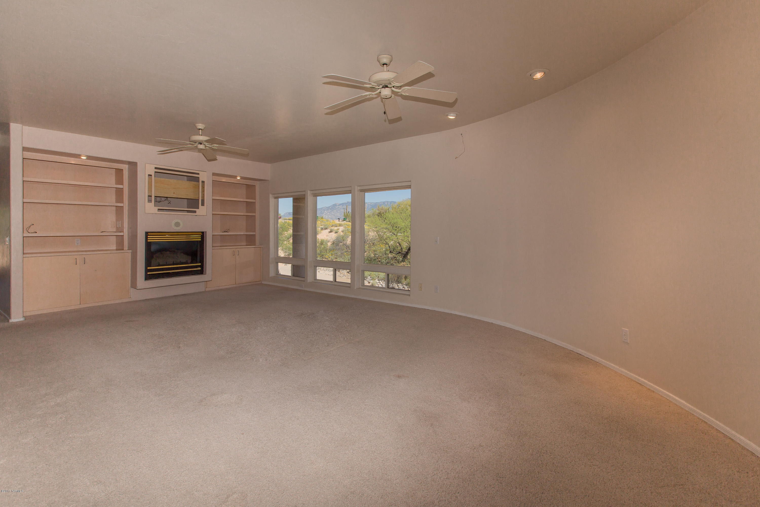 Monte Del Oro (1-187) - Residential