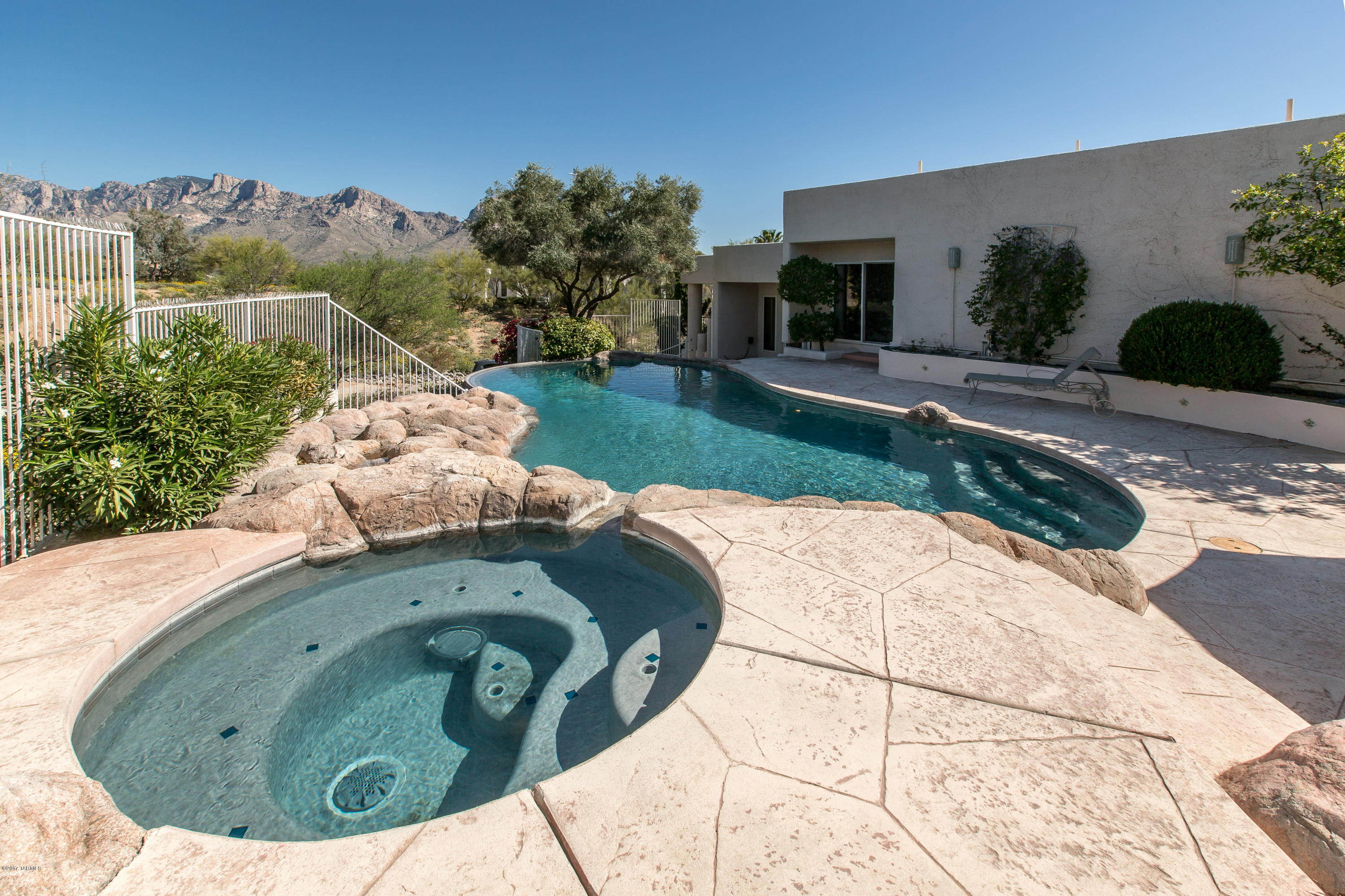 Monte Del Oro (1-187) - Residential
