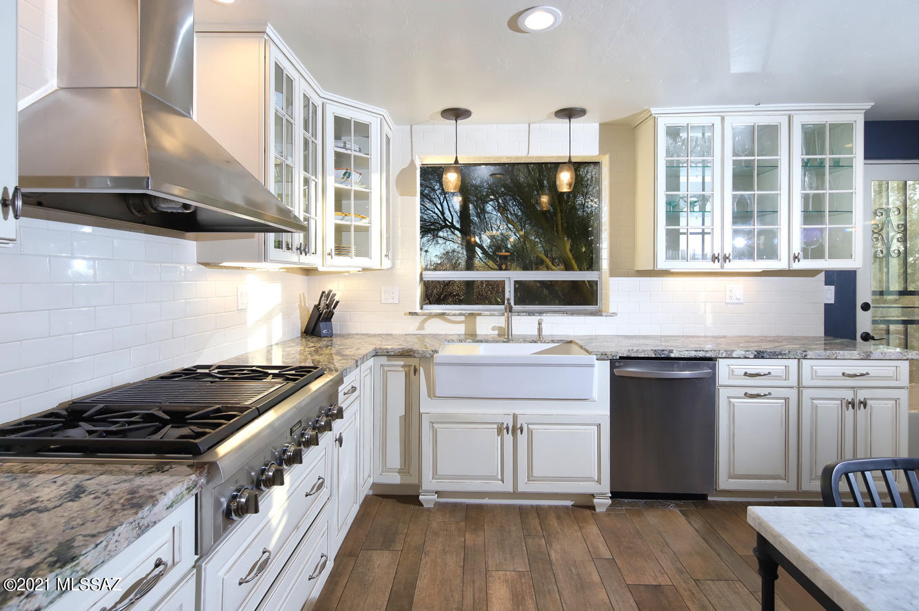 Catalina Foothills Estates NO. 3 - Residential