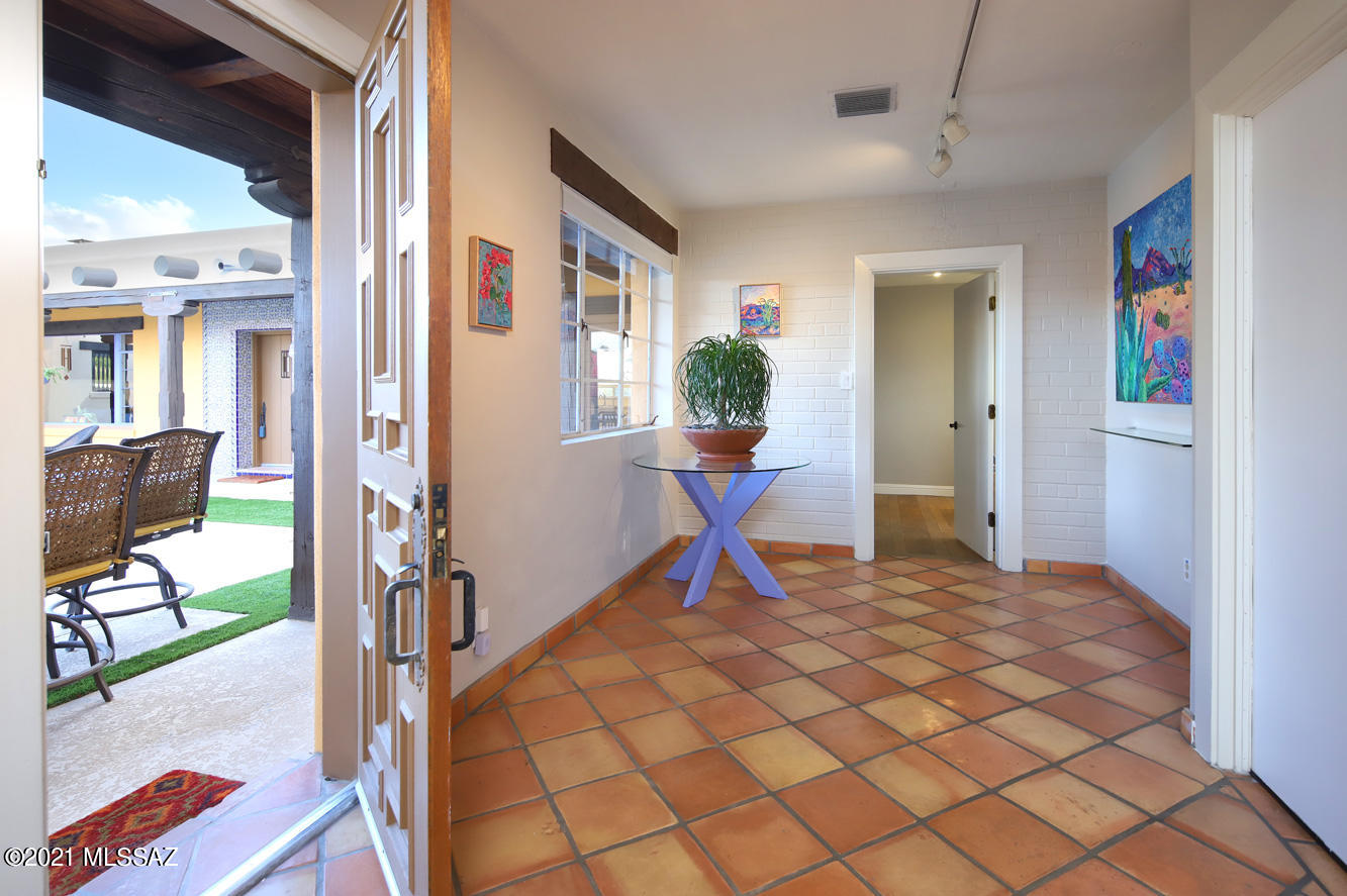 Catalina Foothills Estates NO. 3 - Residential