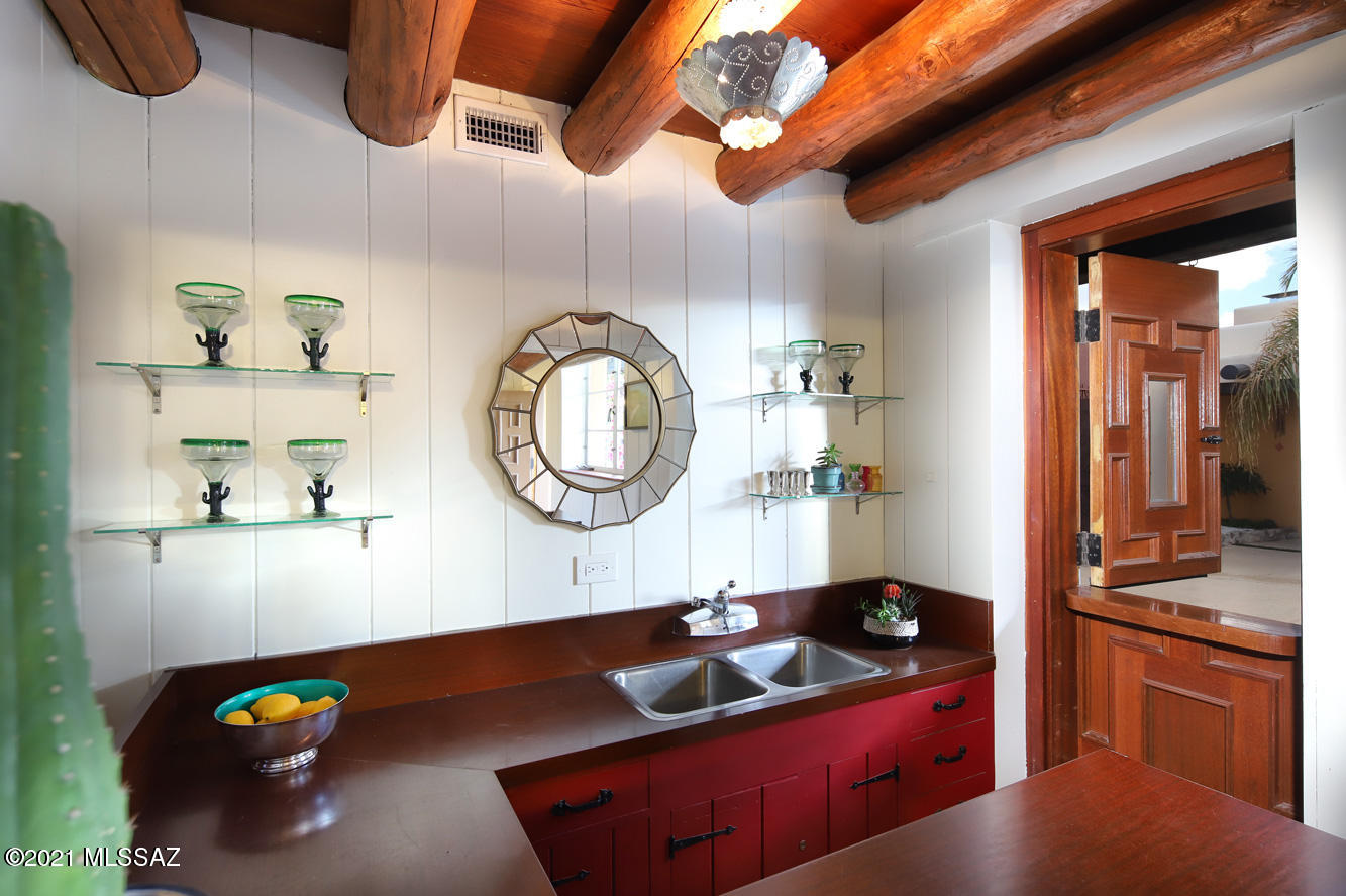 Catalina Foothills Estates NO. 3 - Residential