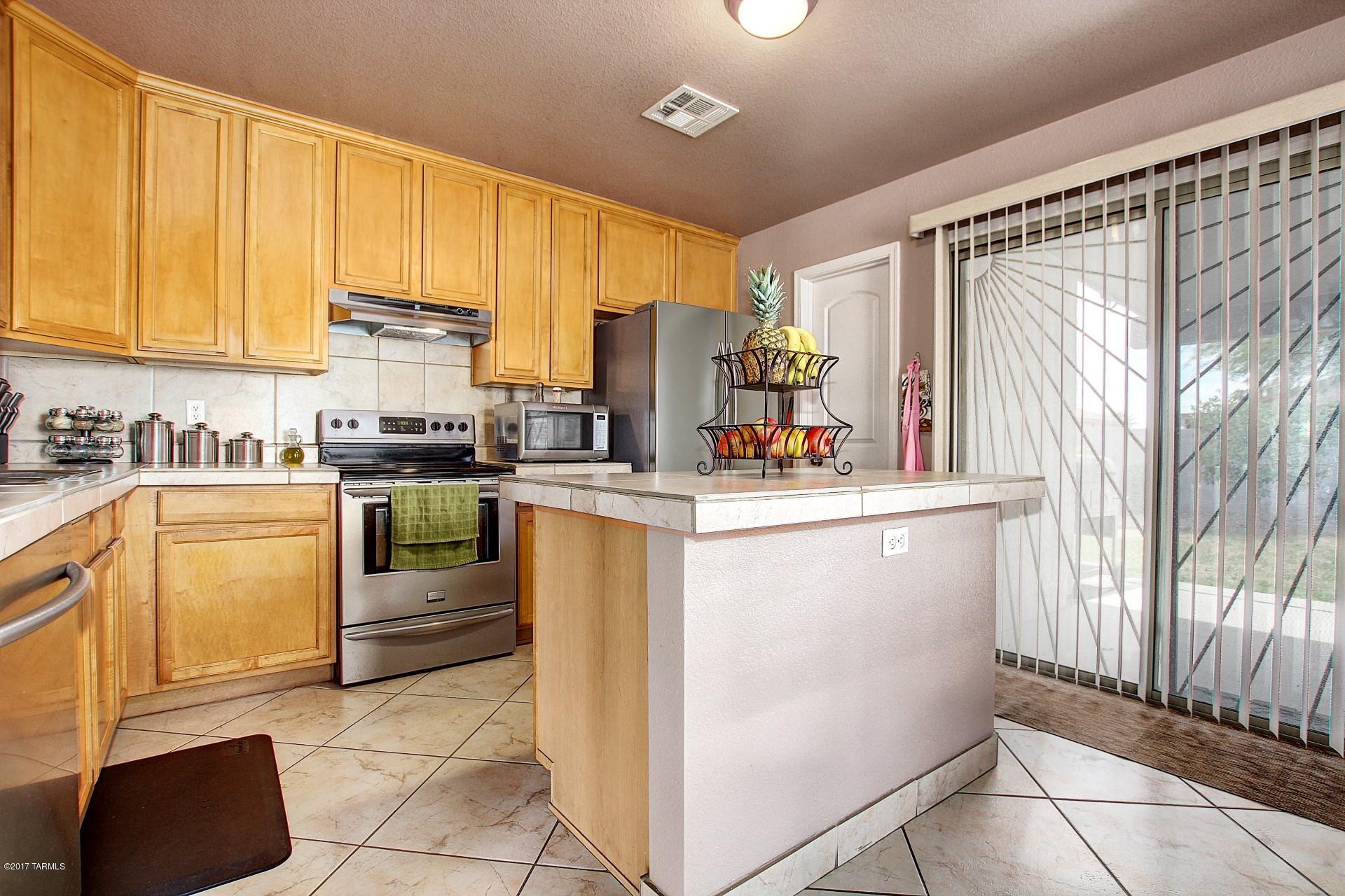 Pantano Heights (1-123) - Residential