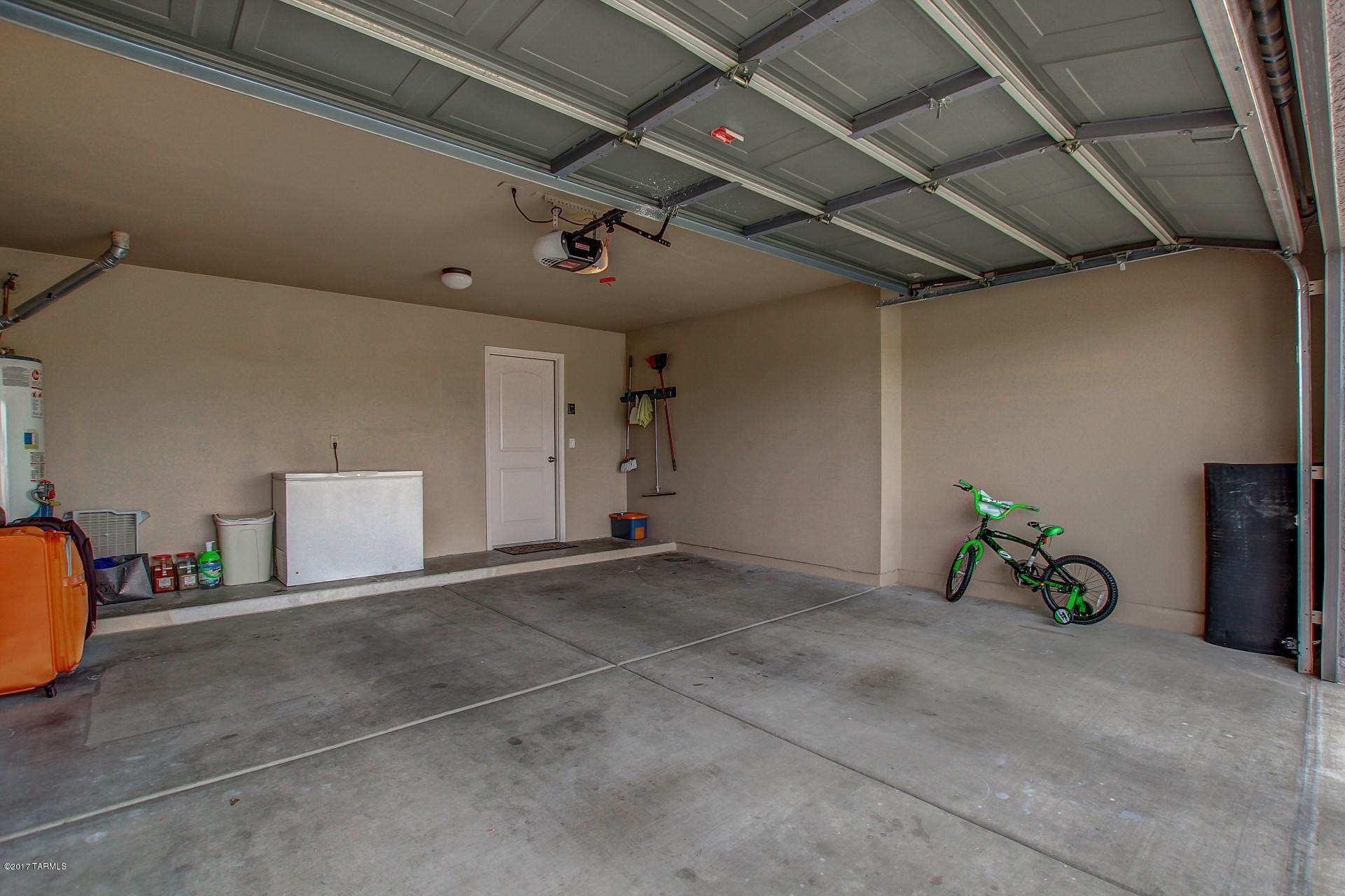 Pantano Heights (1-123) - Residential