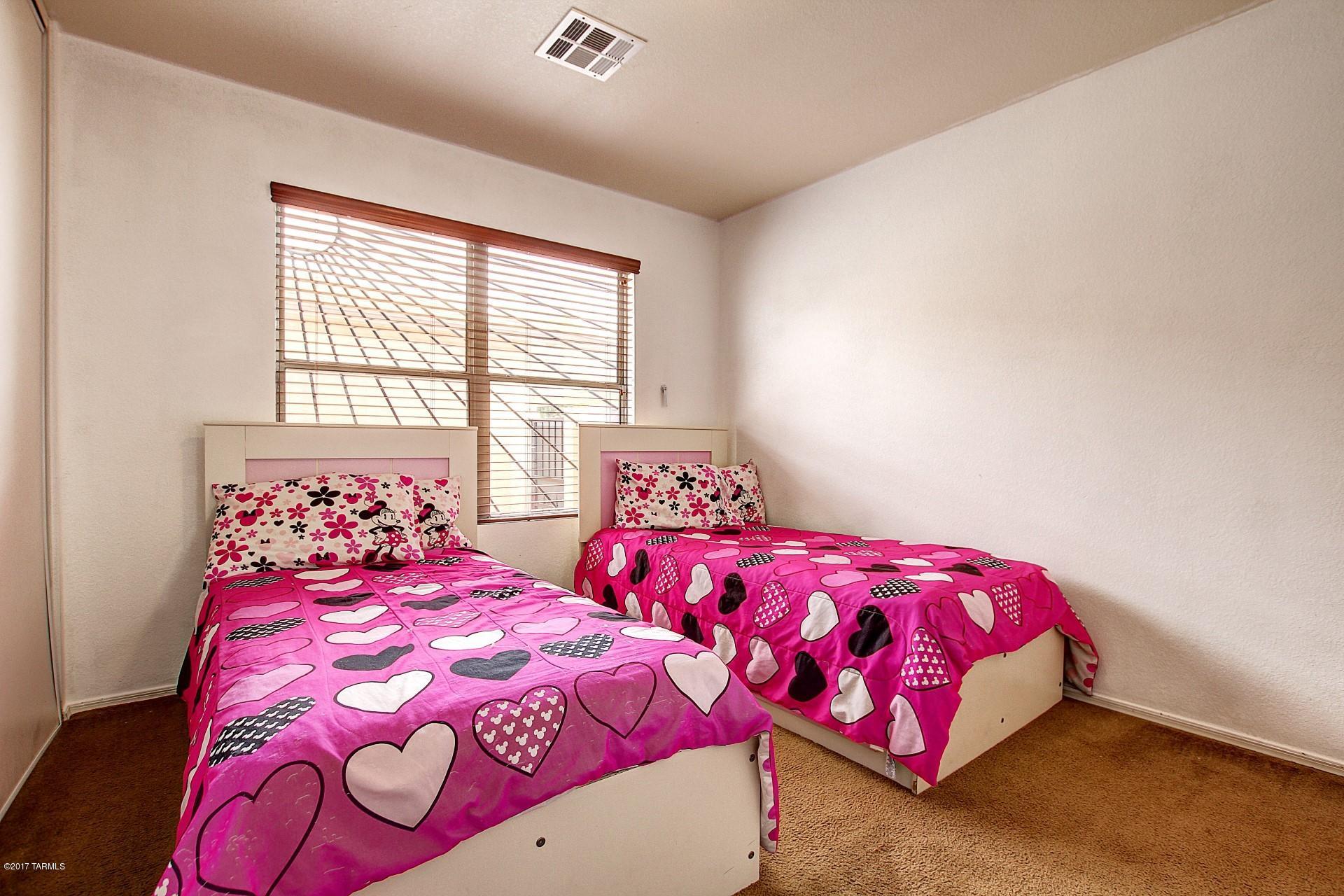 Pantano Heights (1-123) - Residential