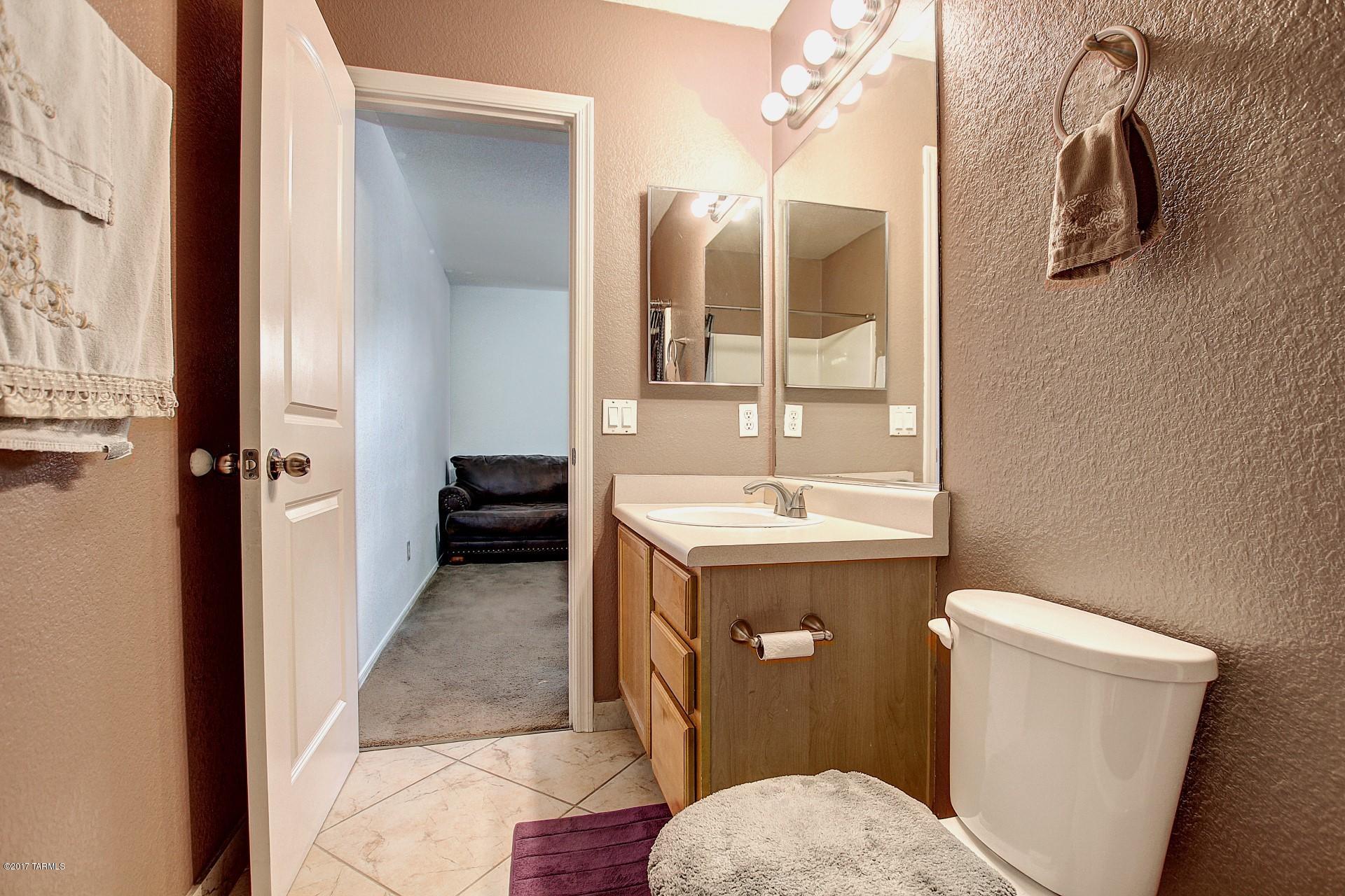 Pantano Heights (1-123) - Residential